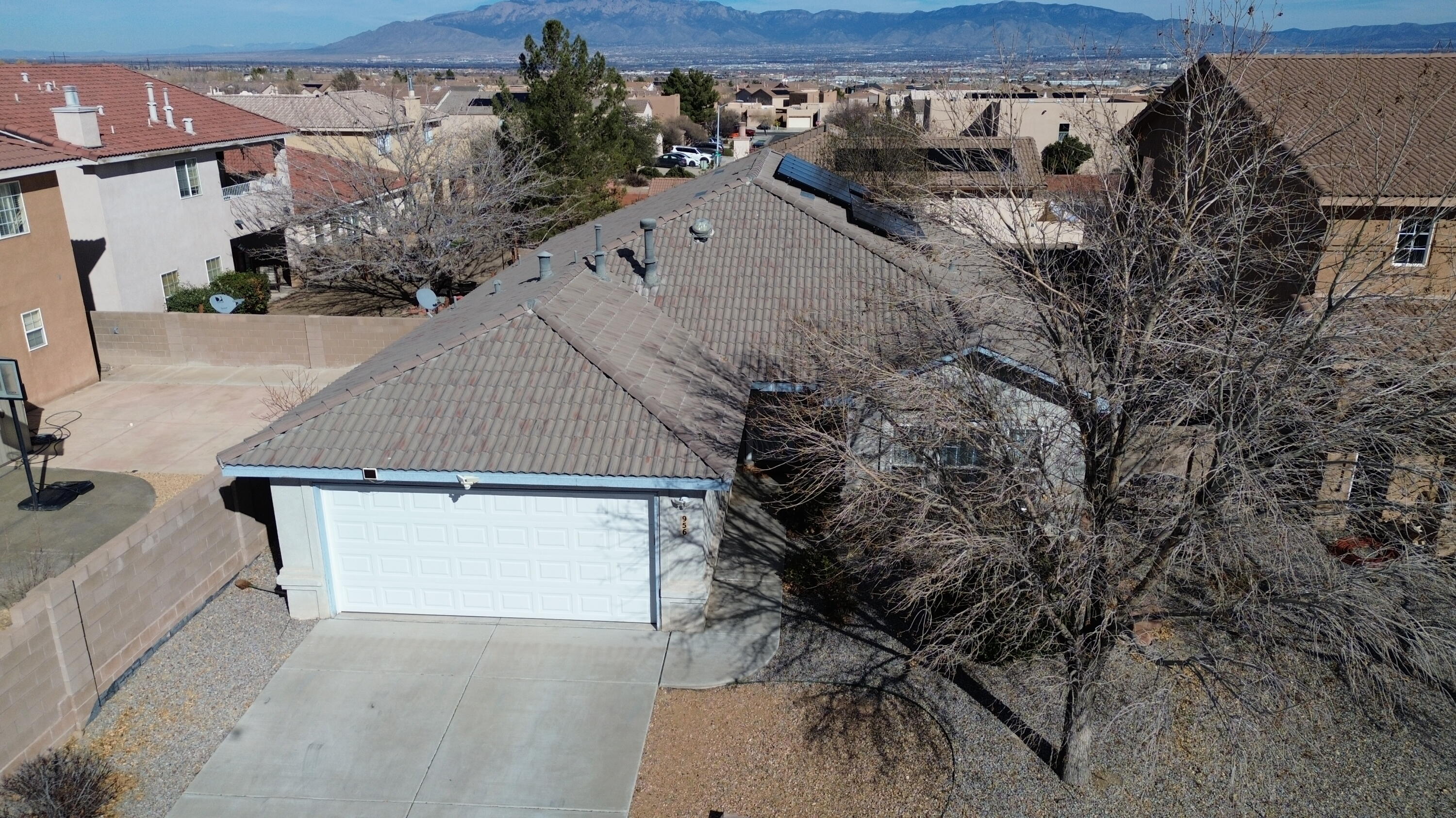 956 Galeras Street NW