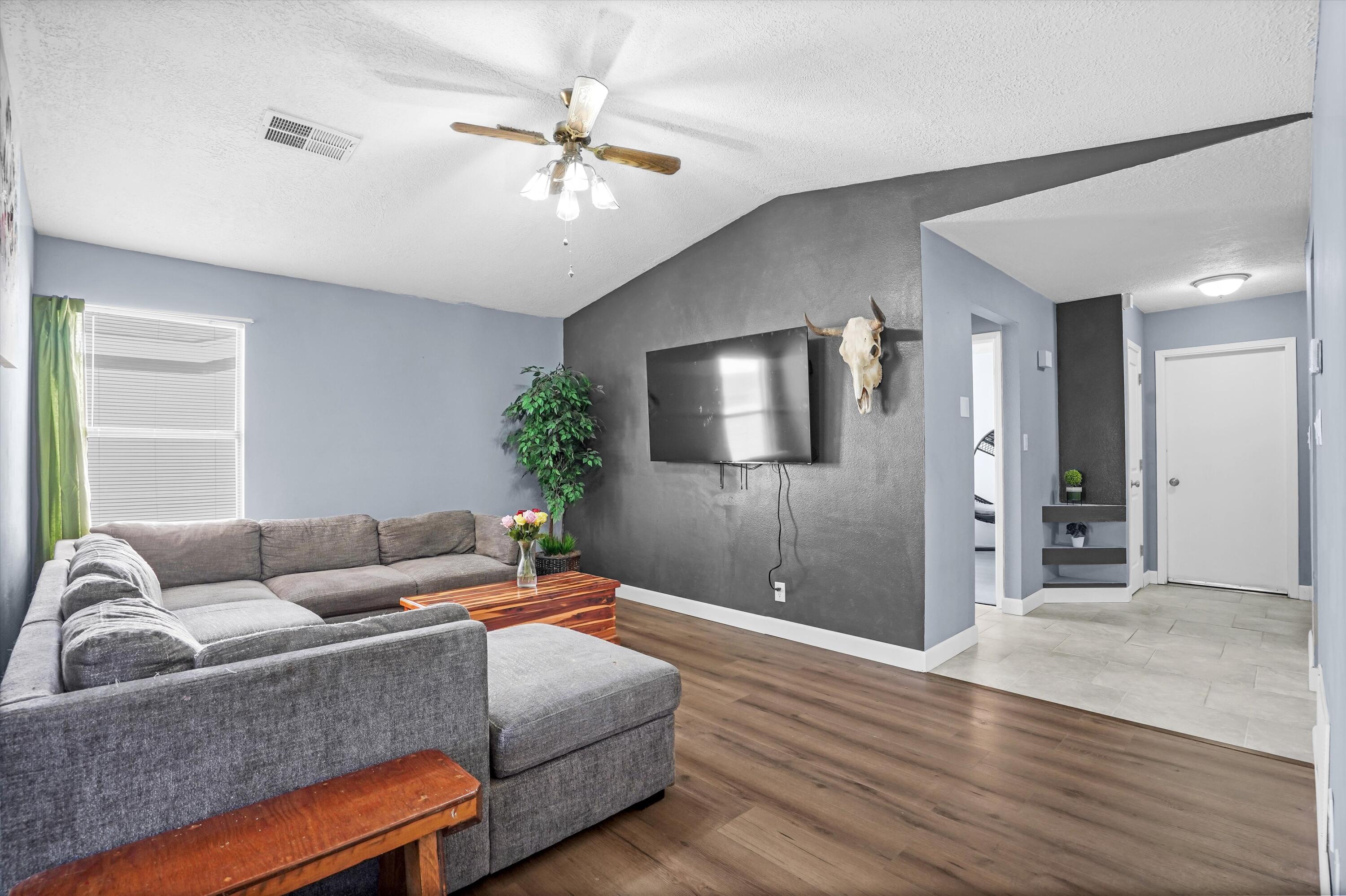 1020 Harrison Drive NE