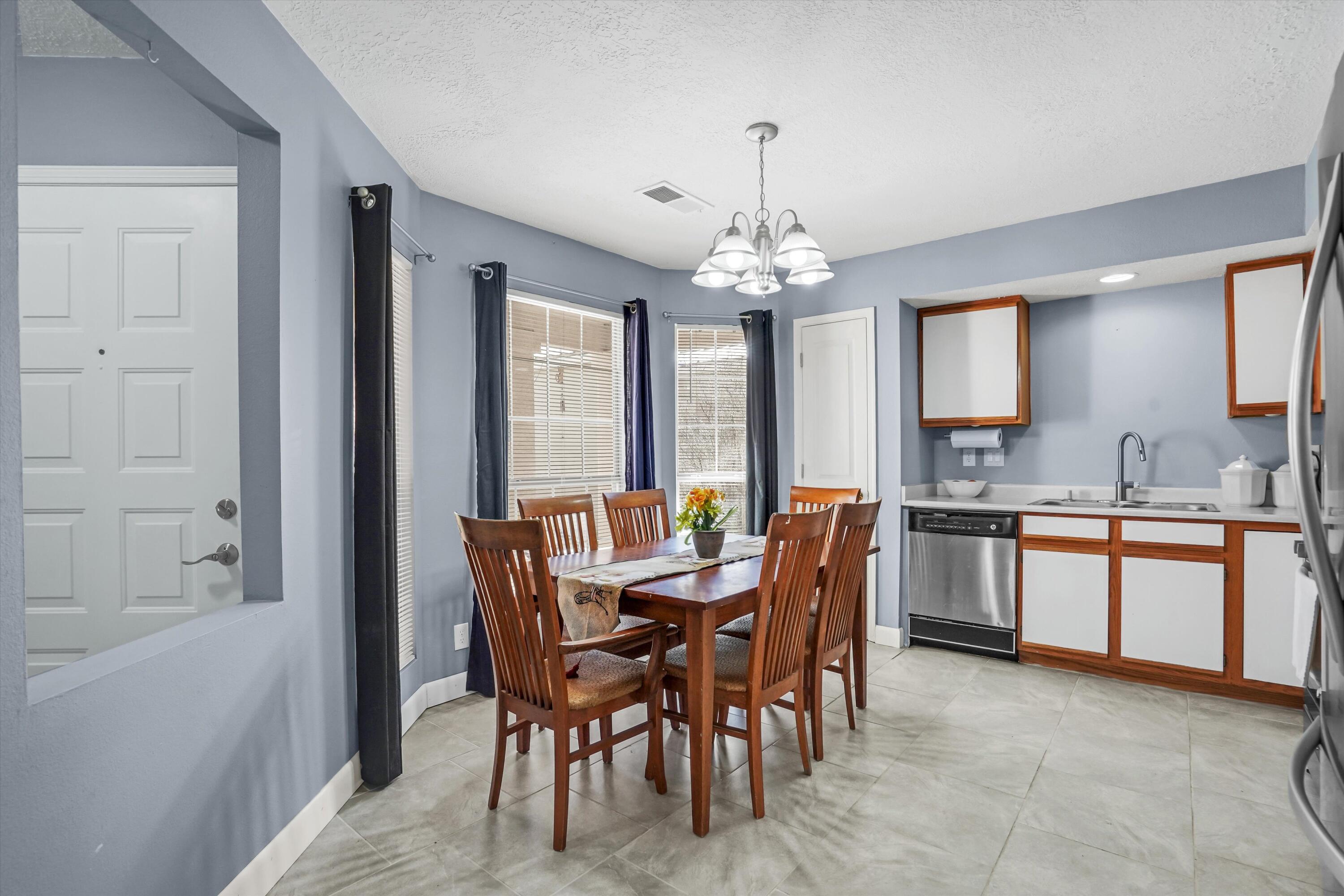 1020 Harrison Drive NE