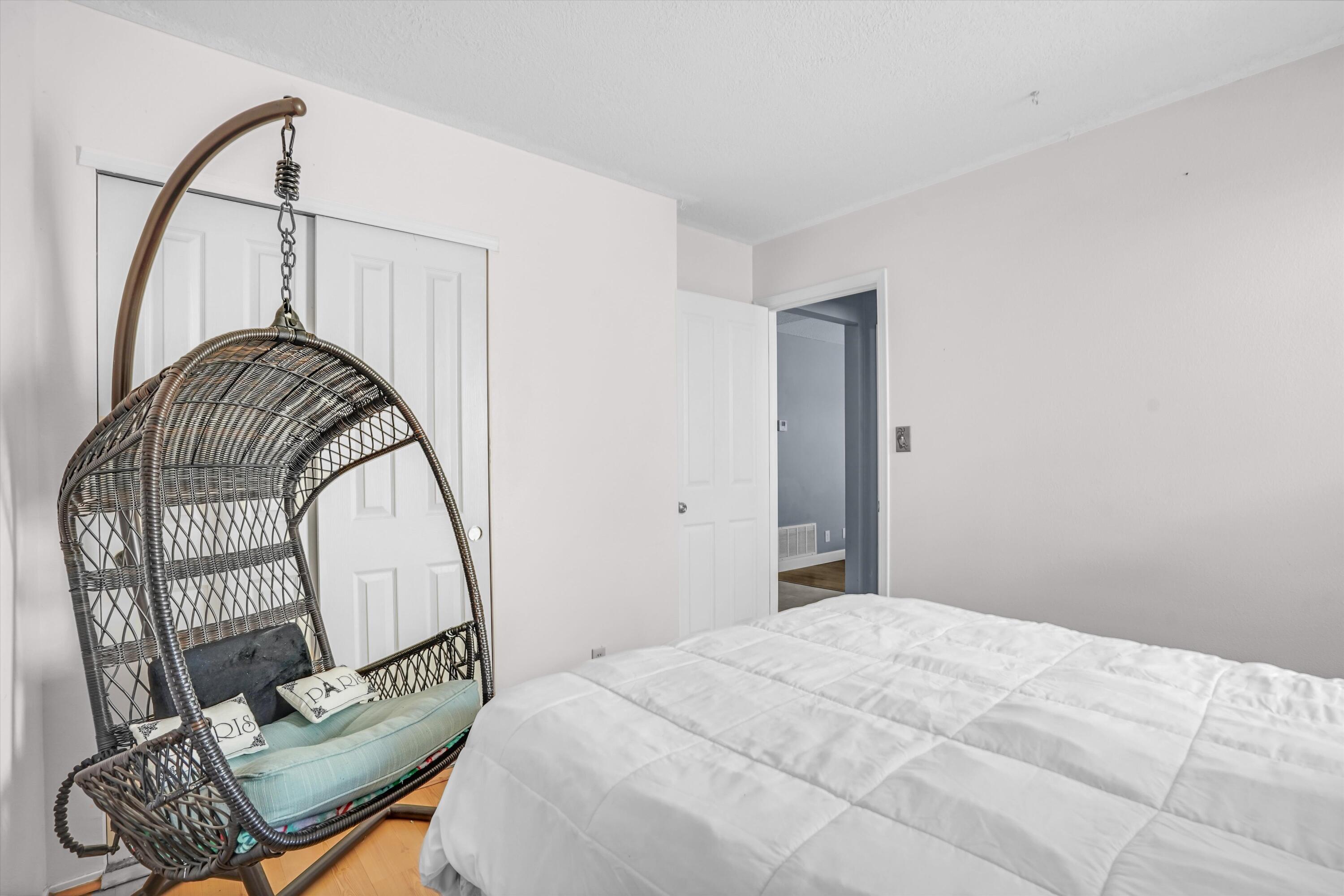 1020 Harrison Drive NE