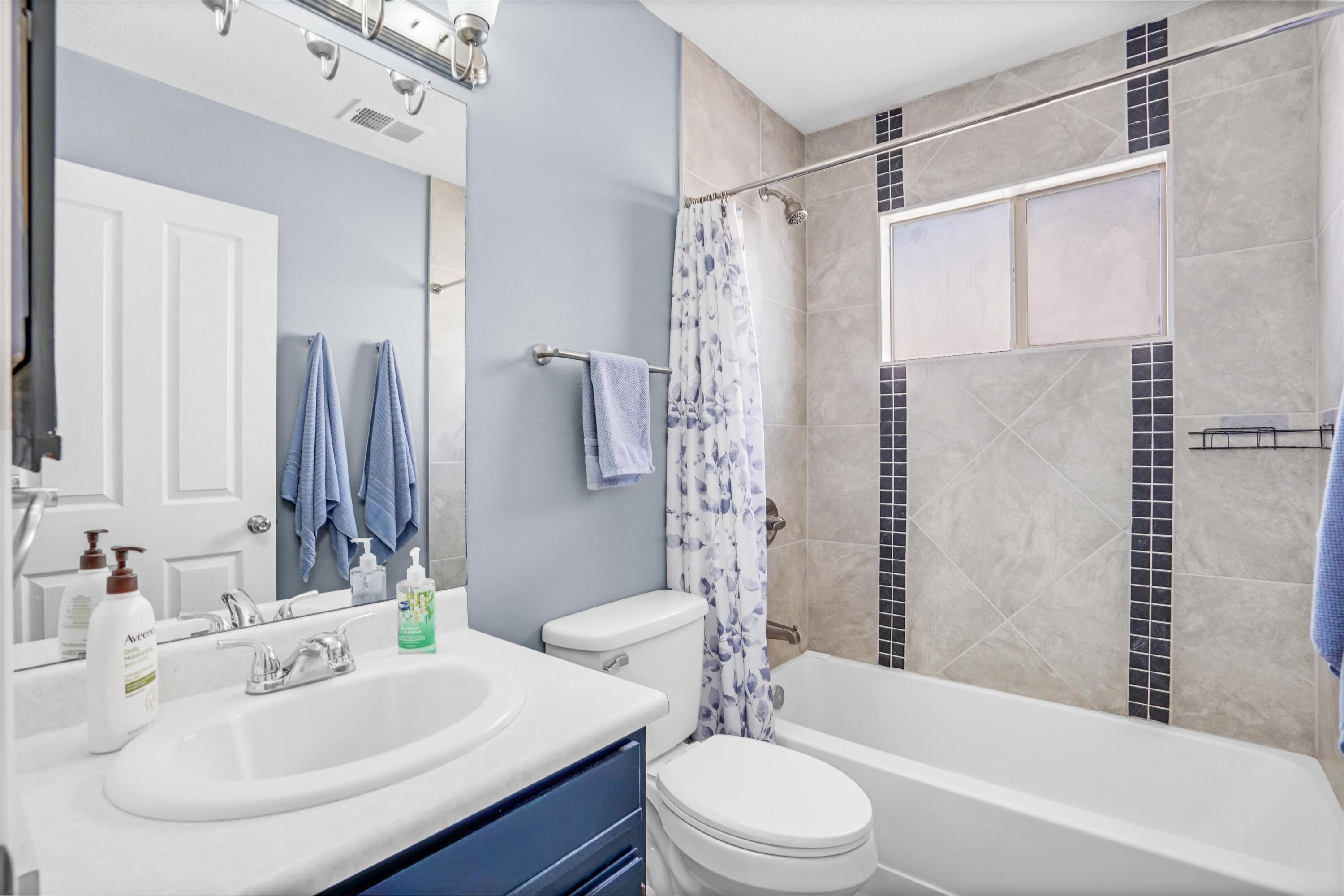 1020 Harrison Drive NE