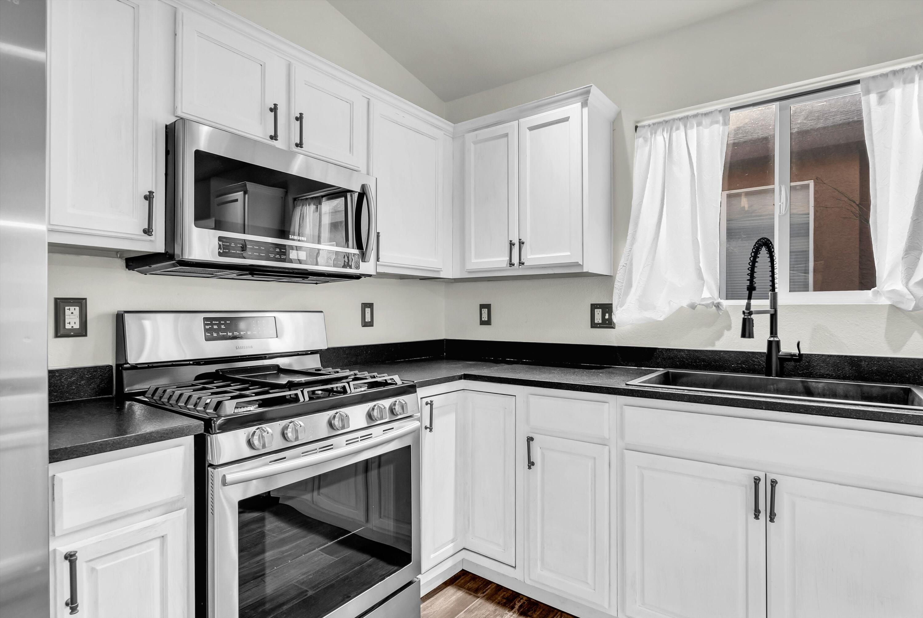 537 Soothing Meadows Drive NE