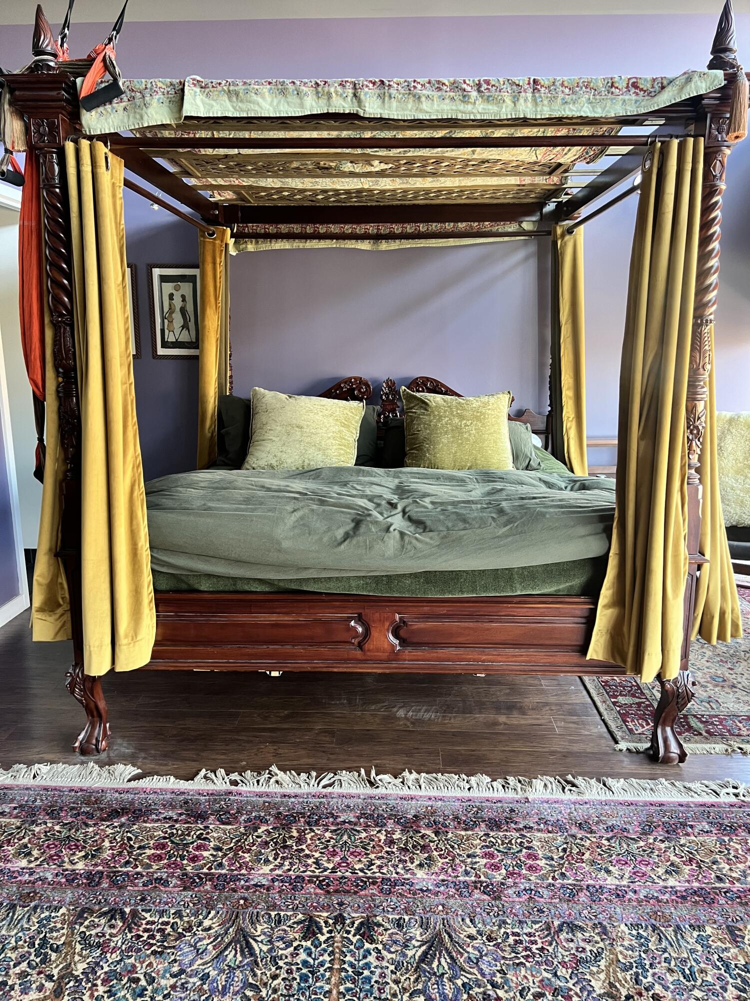 100 Gold Avenue SW APT 303