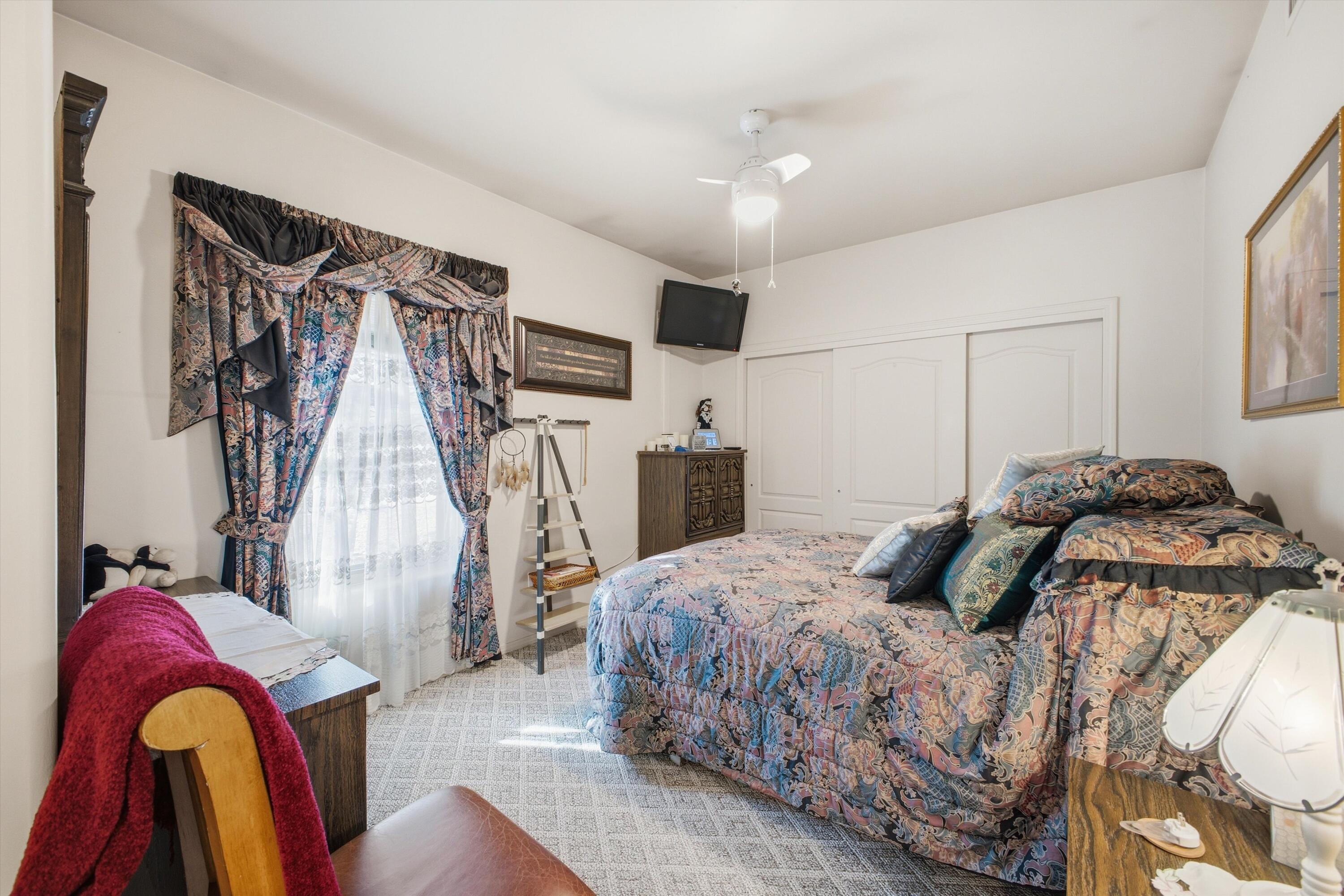 2711 Crimson Clover Street SW