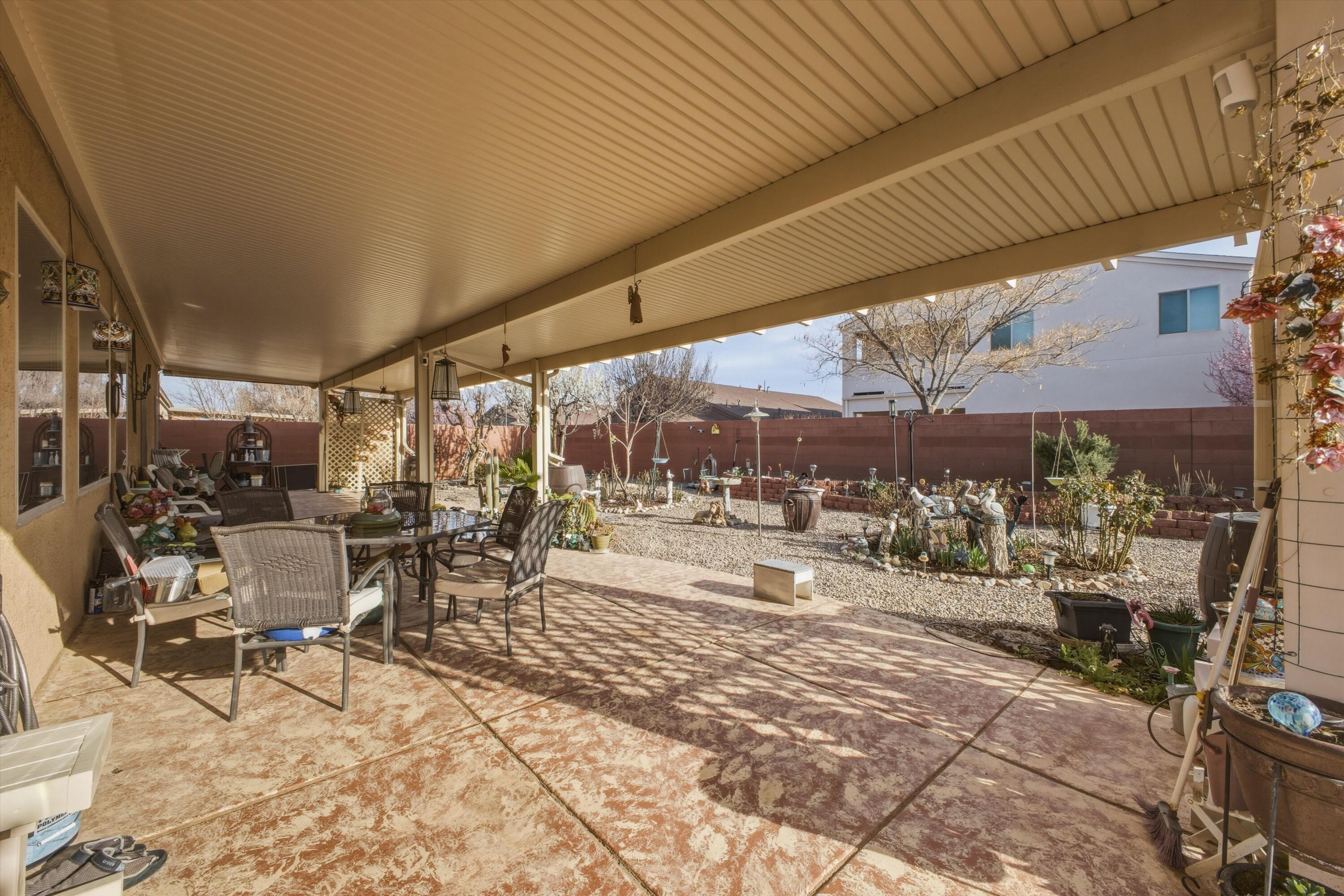 2711 Crimson Clover Street SW