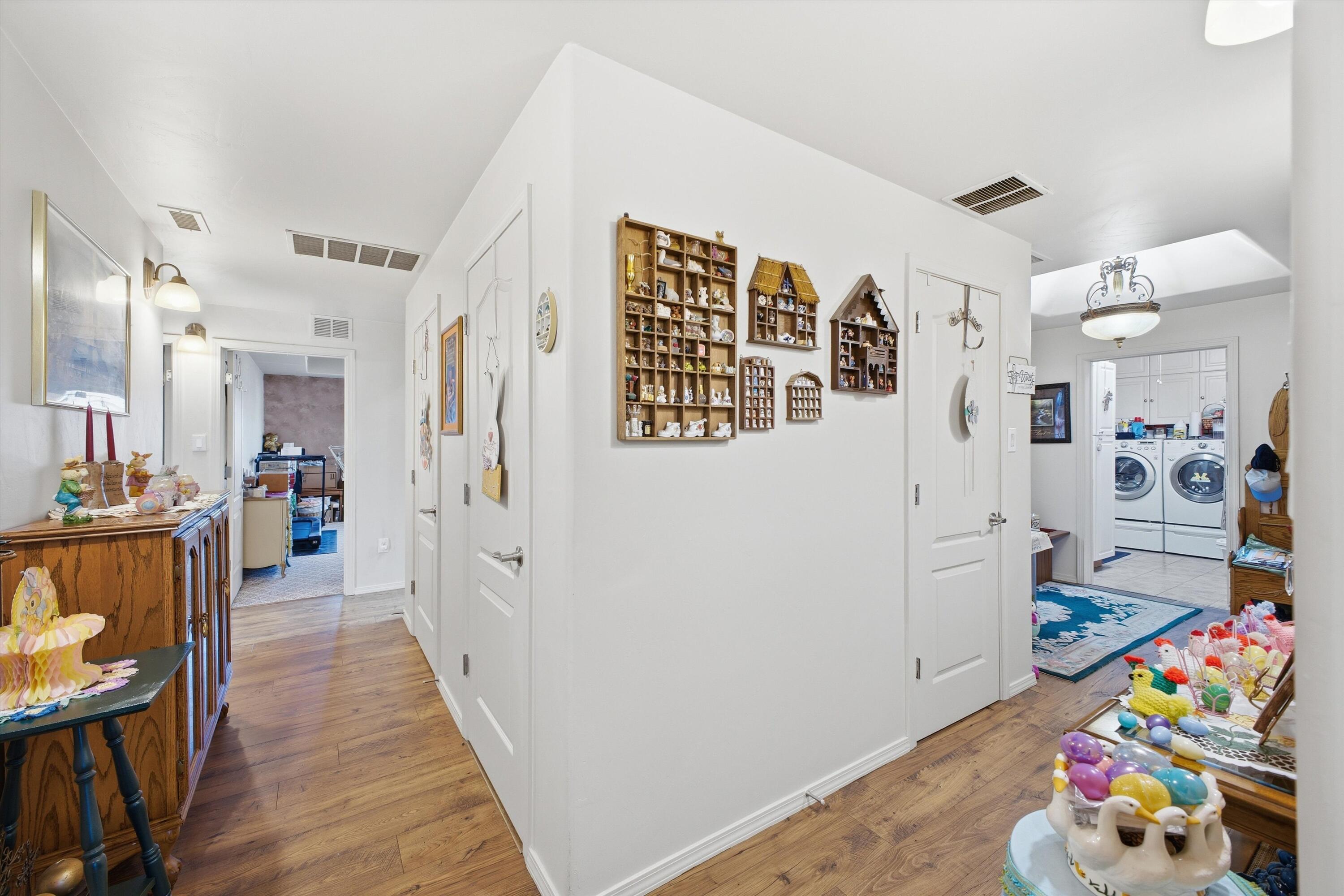 2711 Crimson Clover Street SW