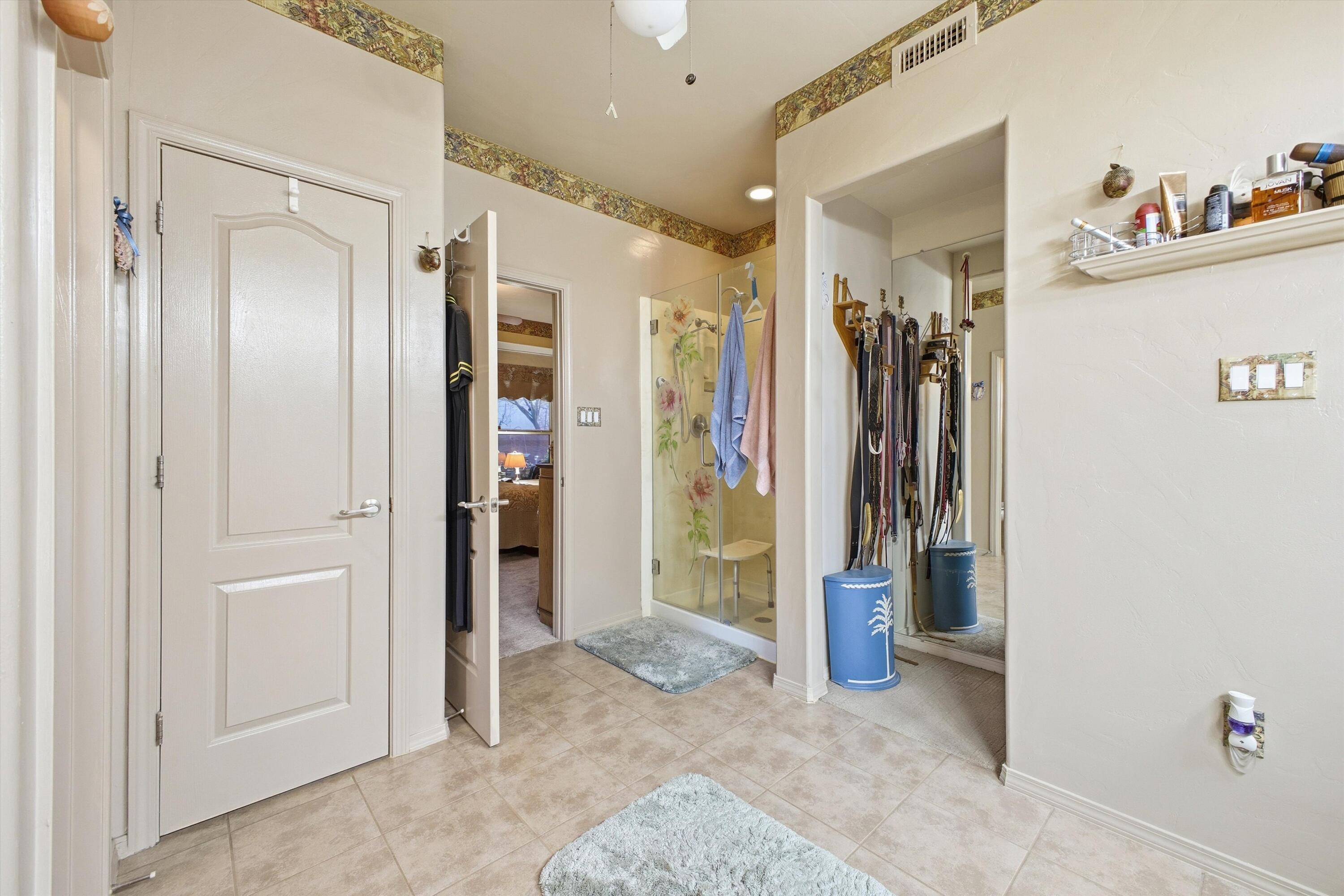 2711 Crimson Clover Street SW