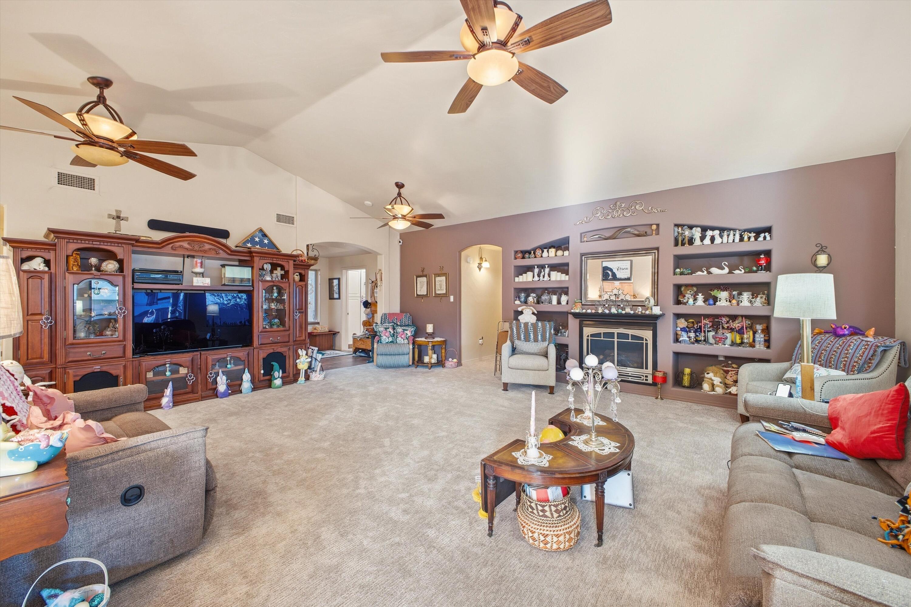 2711 Crimson Clover Street SW