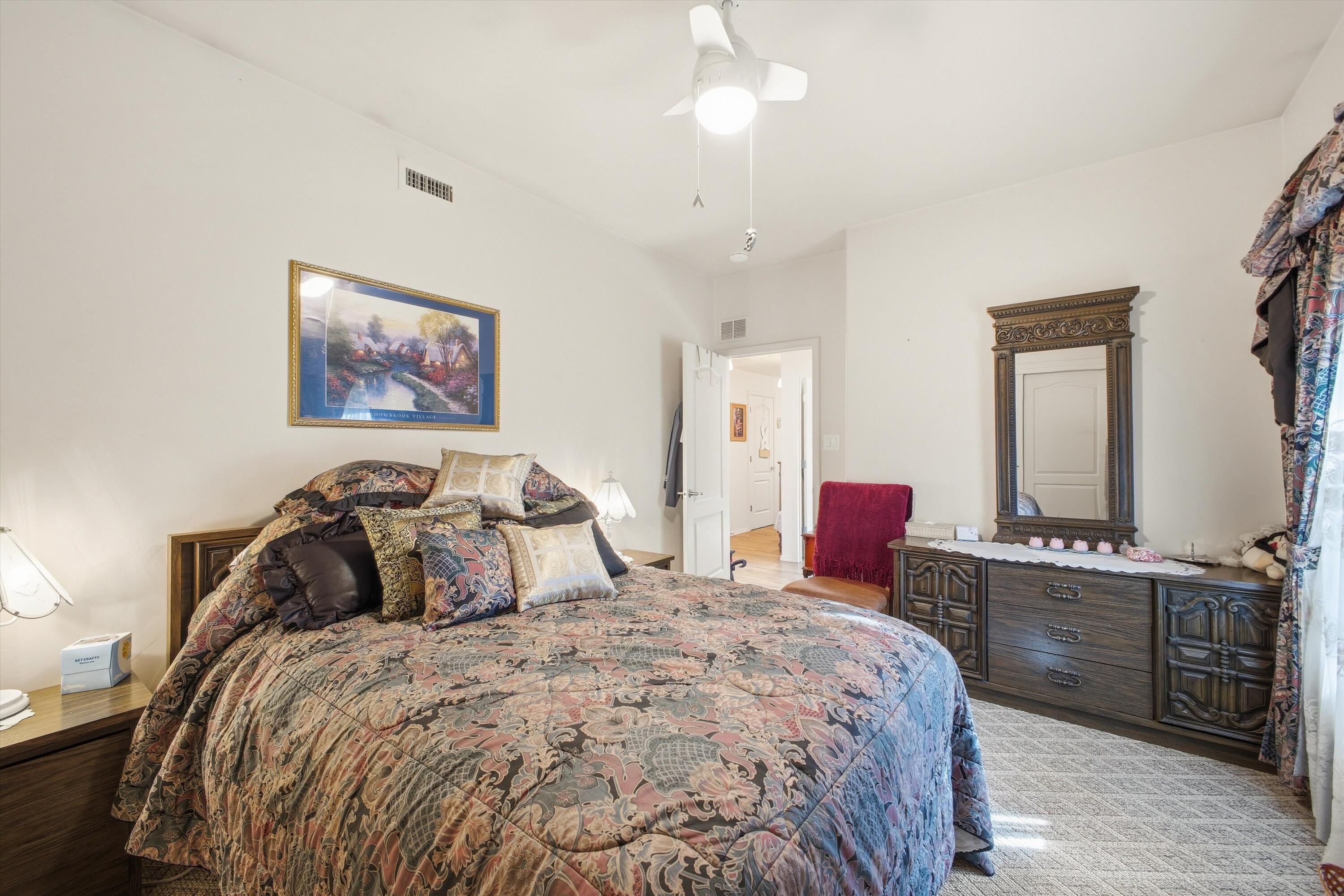 2711 Crimson Clover Street SW