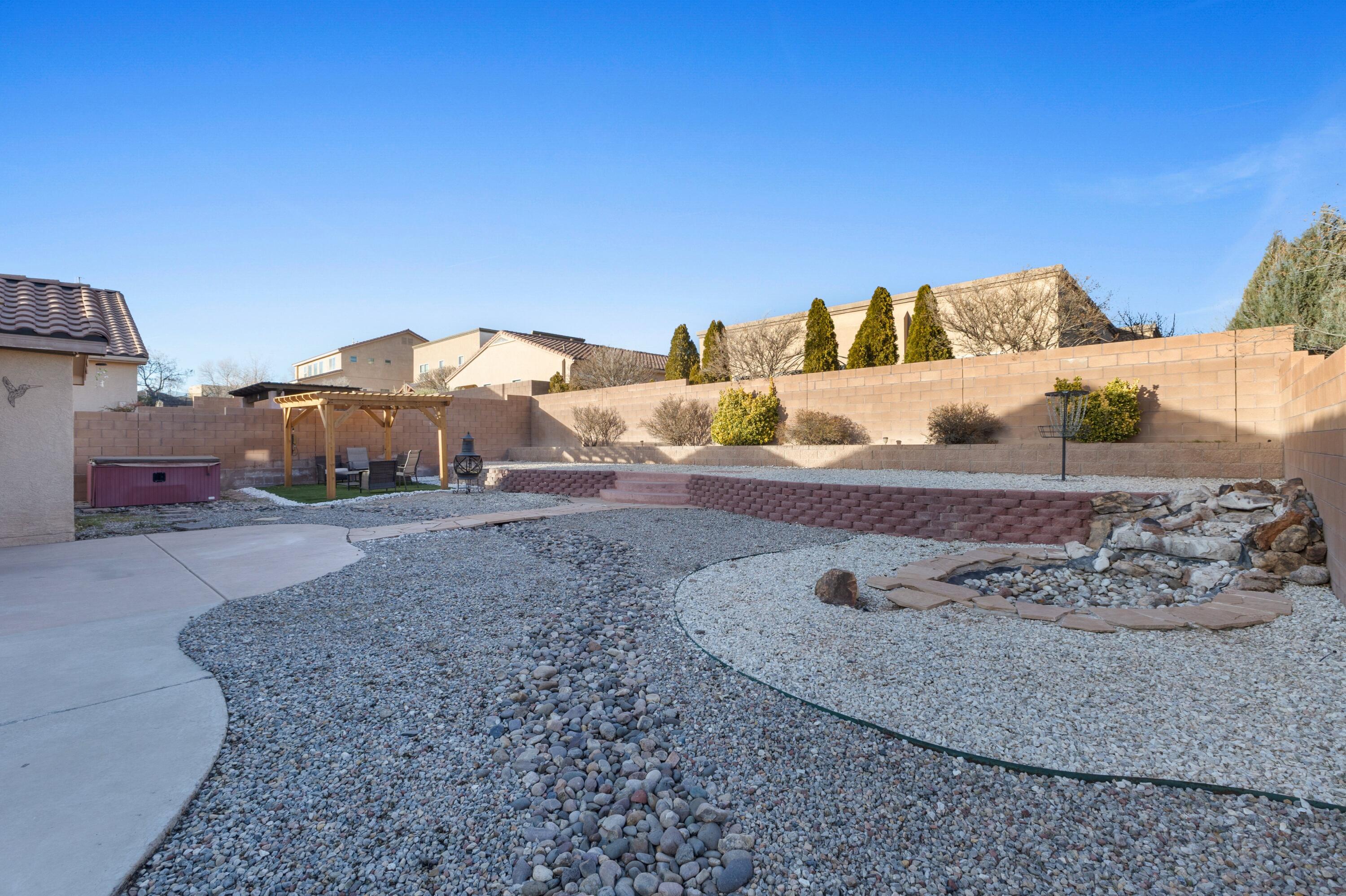 2512 Mesa Crotalo Road SE