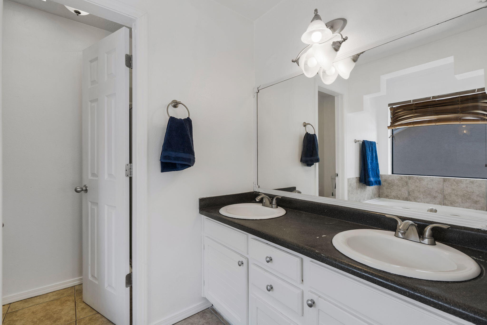 4700 Homestead Trail NW