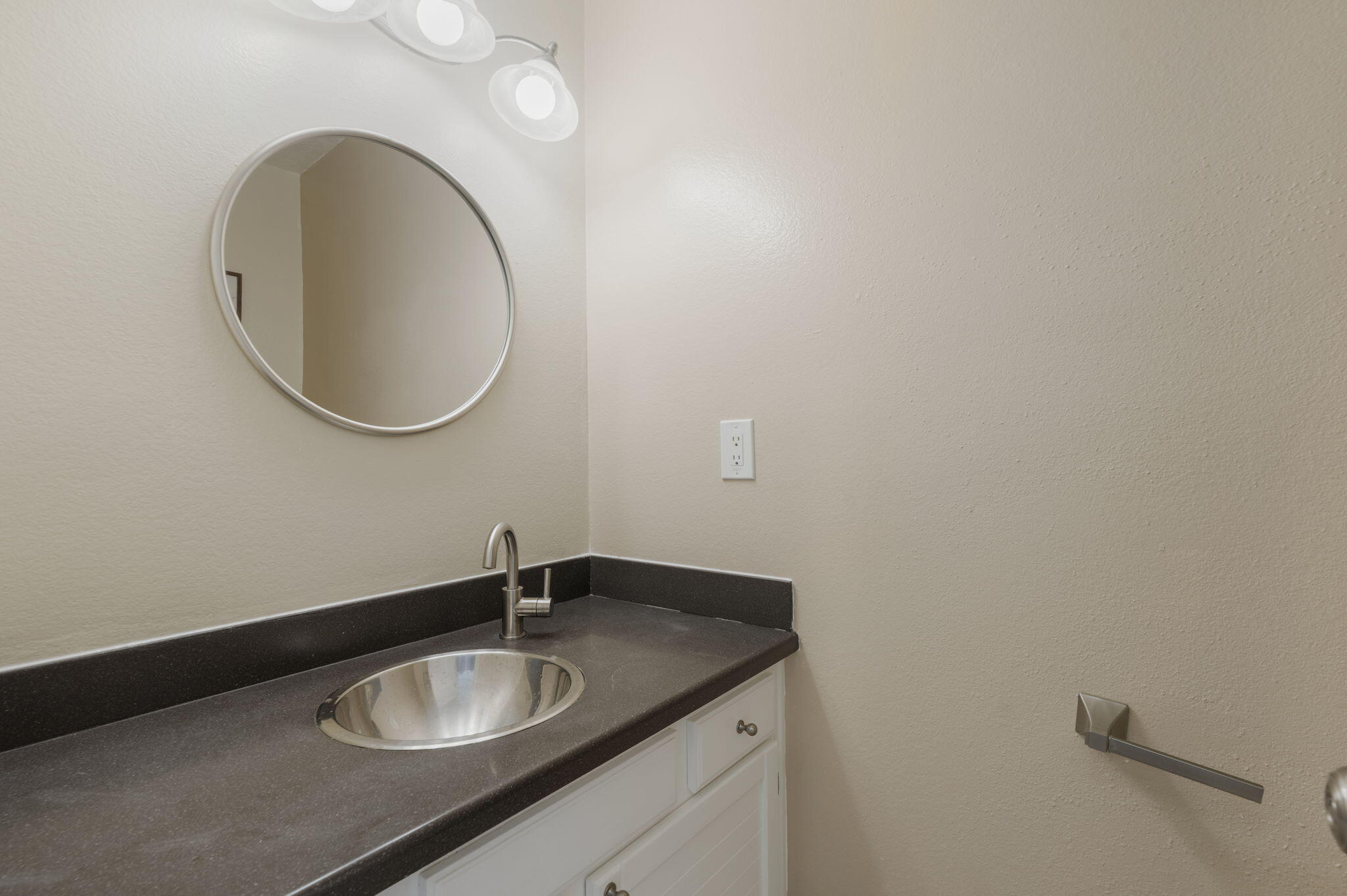 4700 Homestead Trail NW