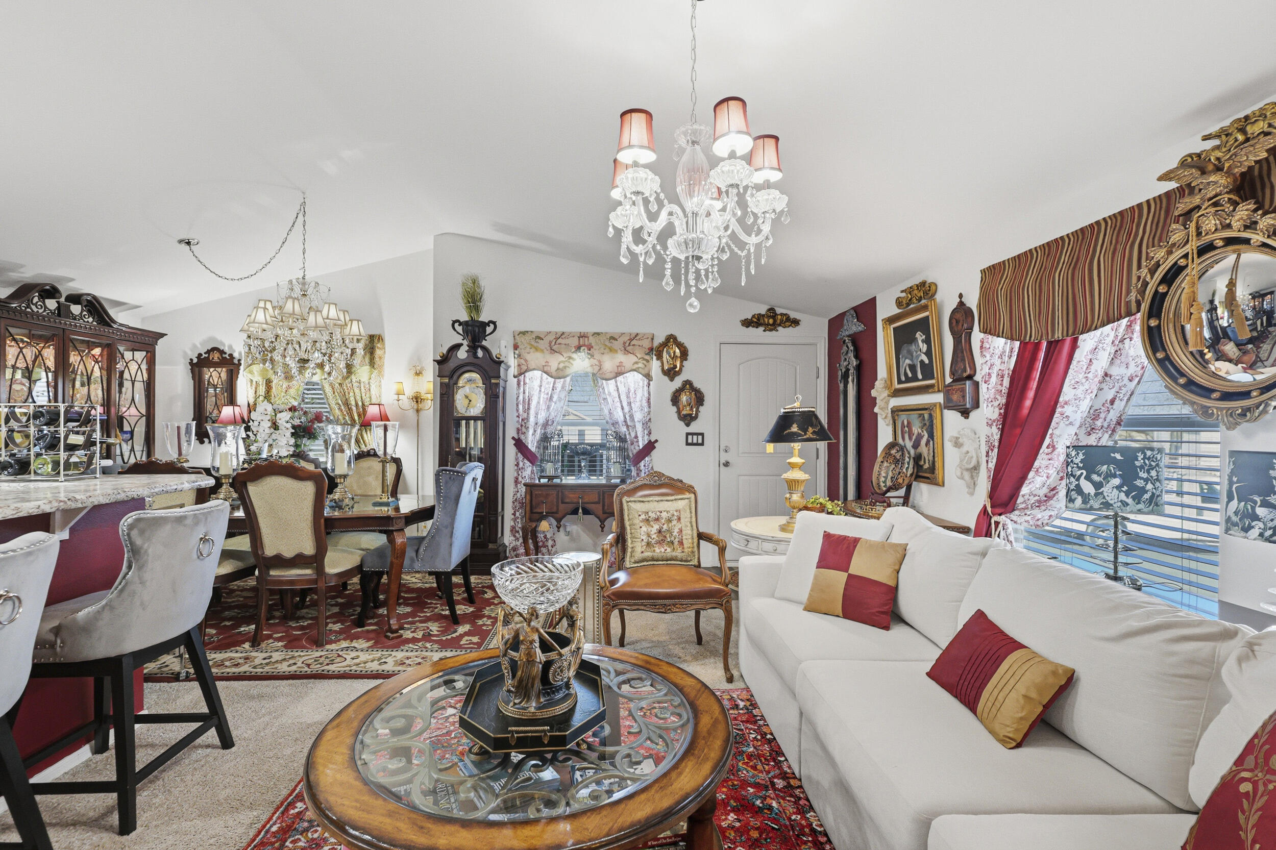 352 Buffalo Circle SE