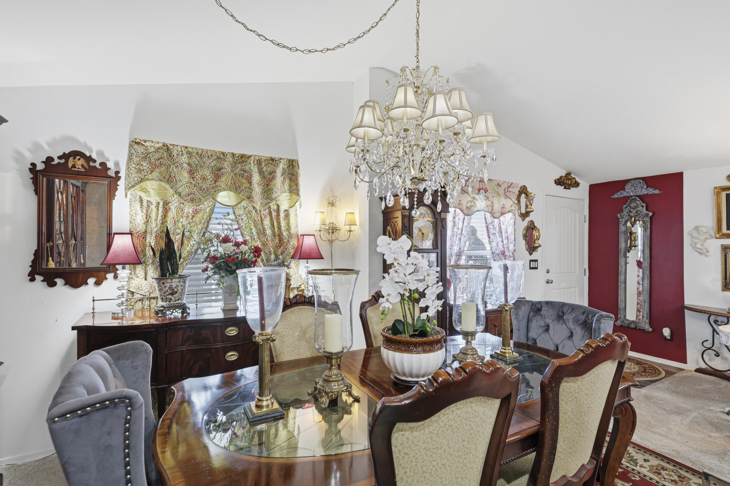 352 Buffalo Circle SE