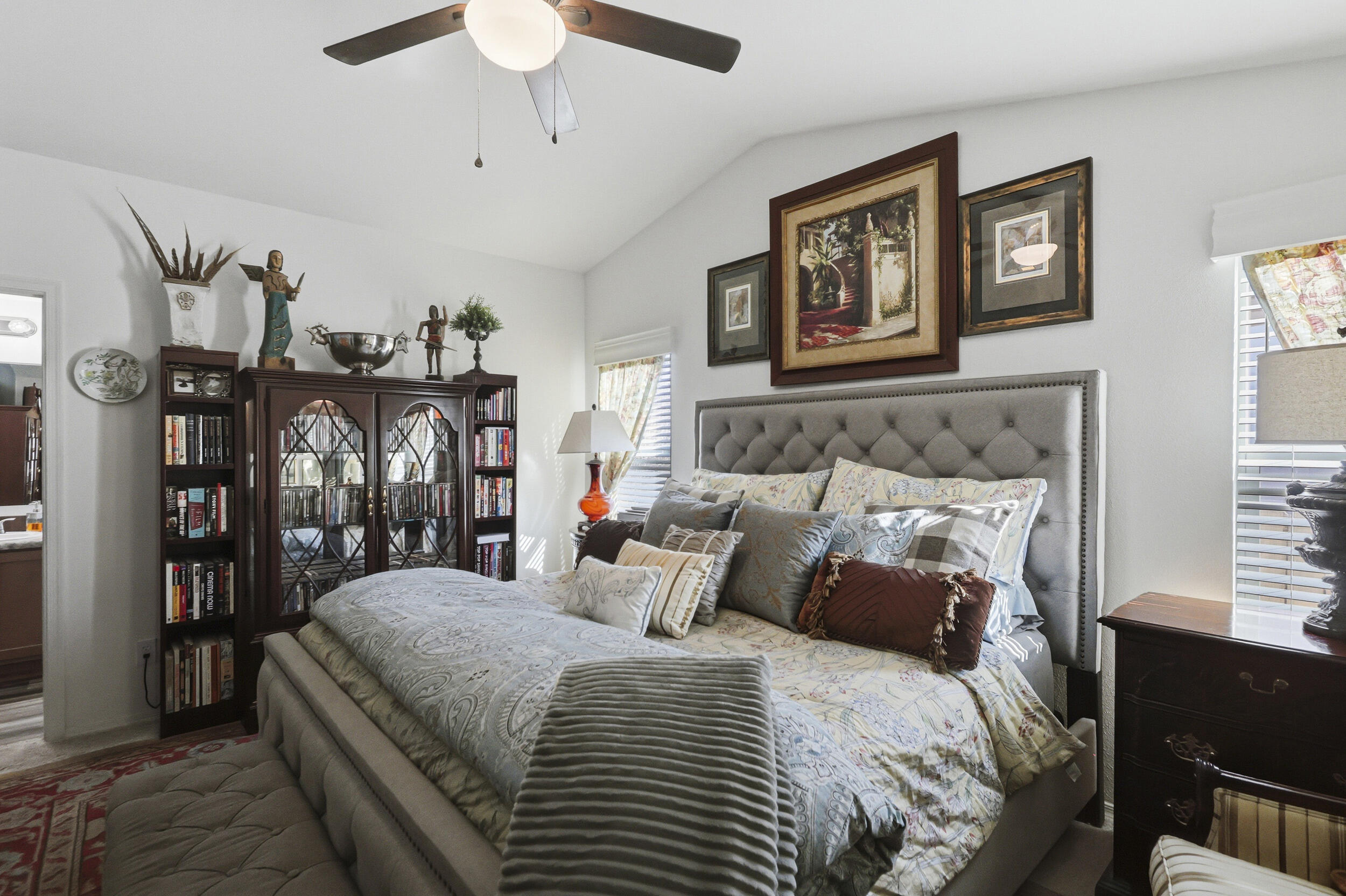 352 Buffalo Circle SE