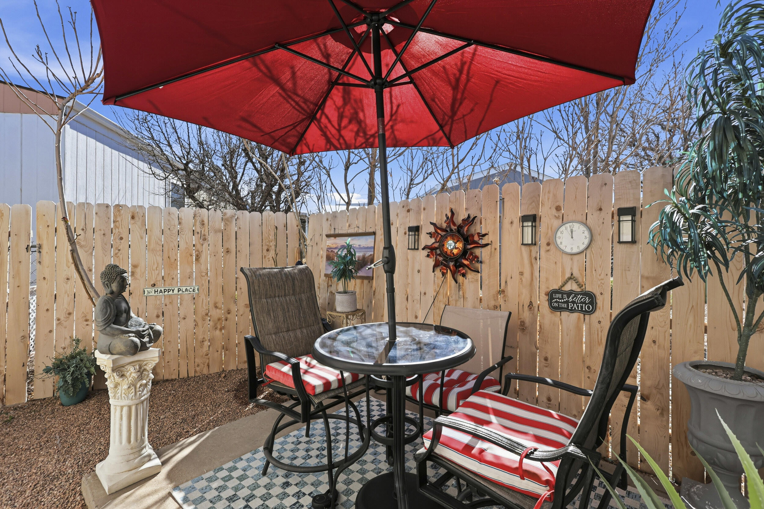 352 Buffalo Circle SE