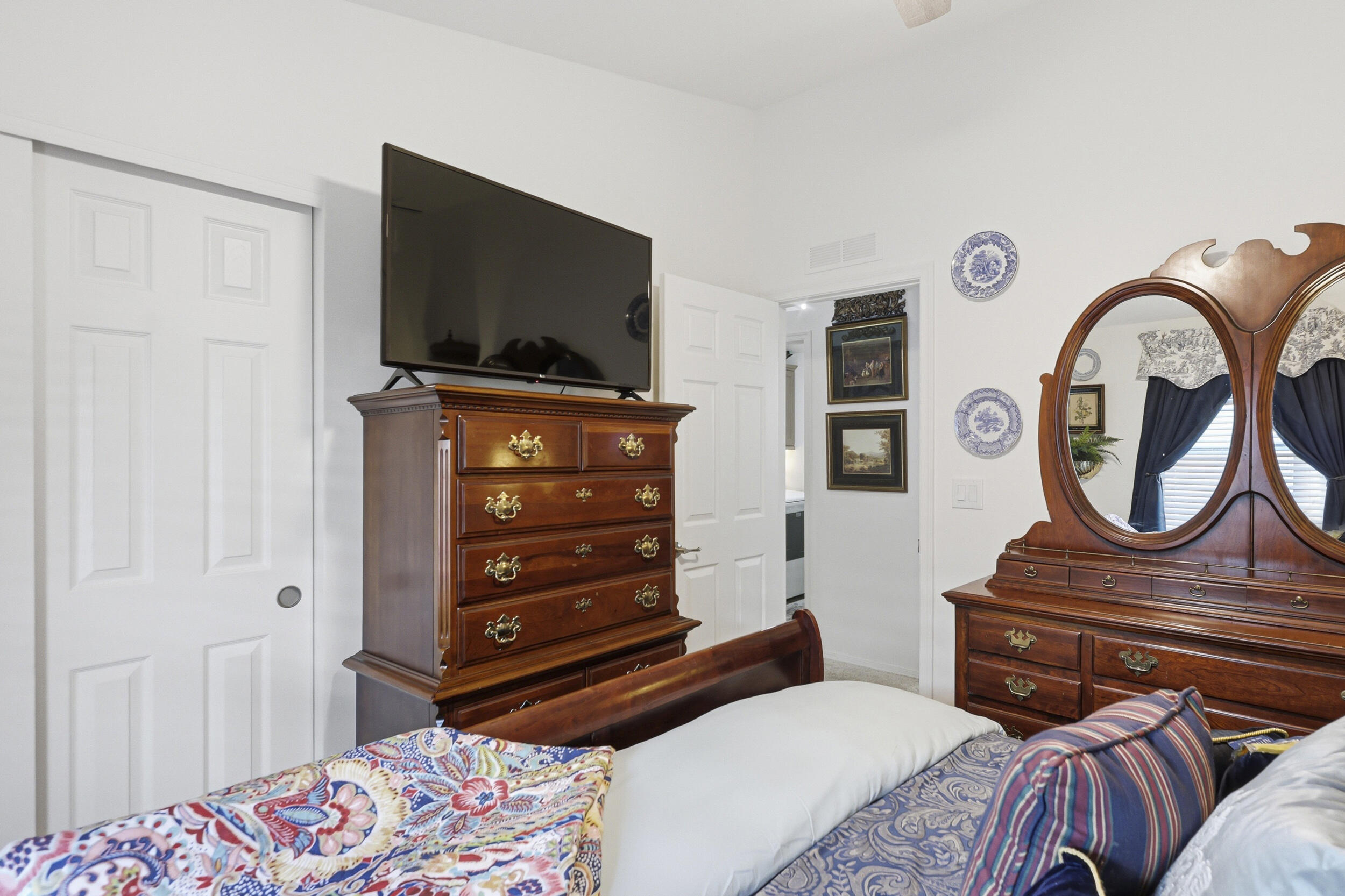 352 Buffalo Circle SE