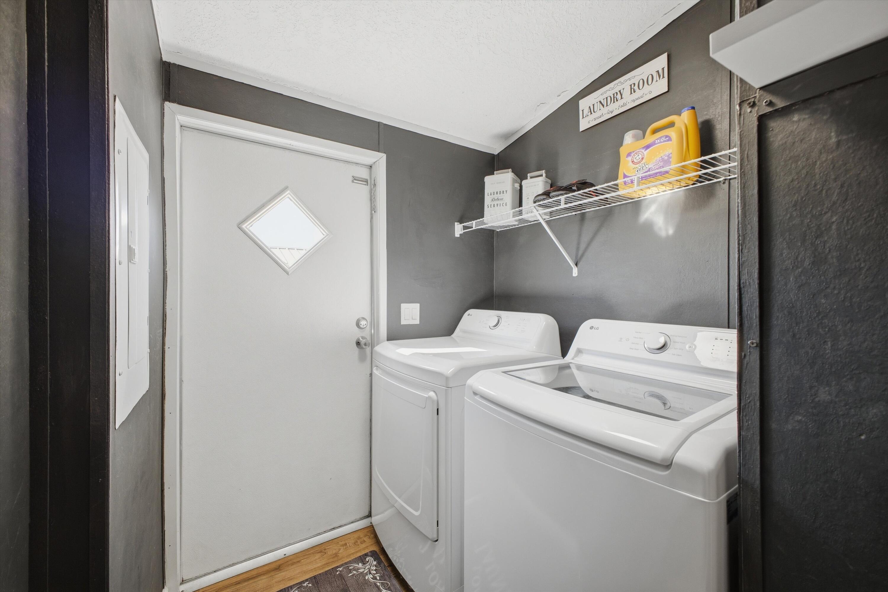 224 E Atrisco Vista Boulevard SW TRLR 1020