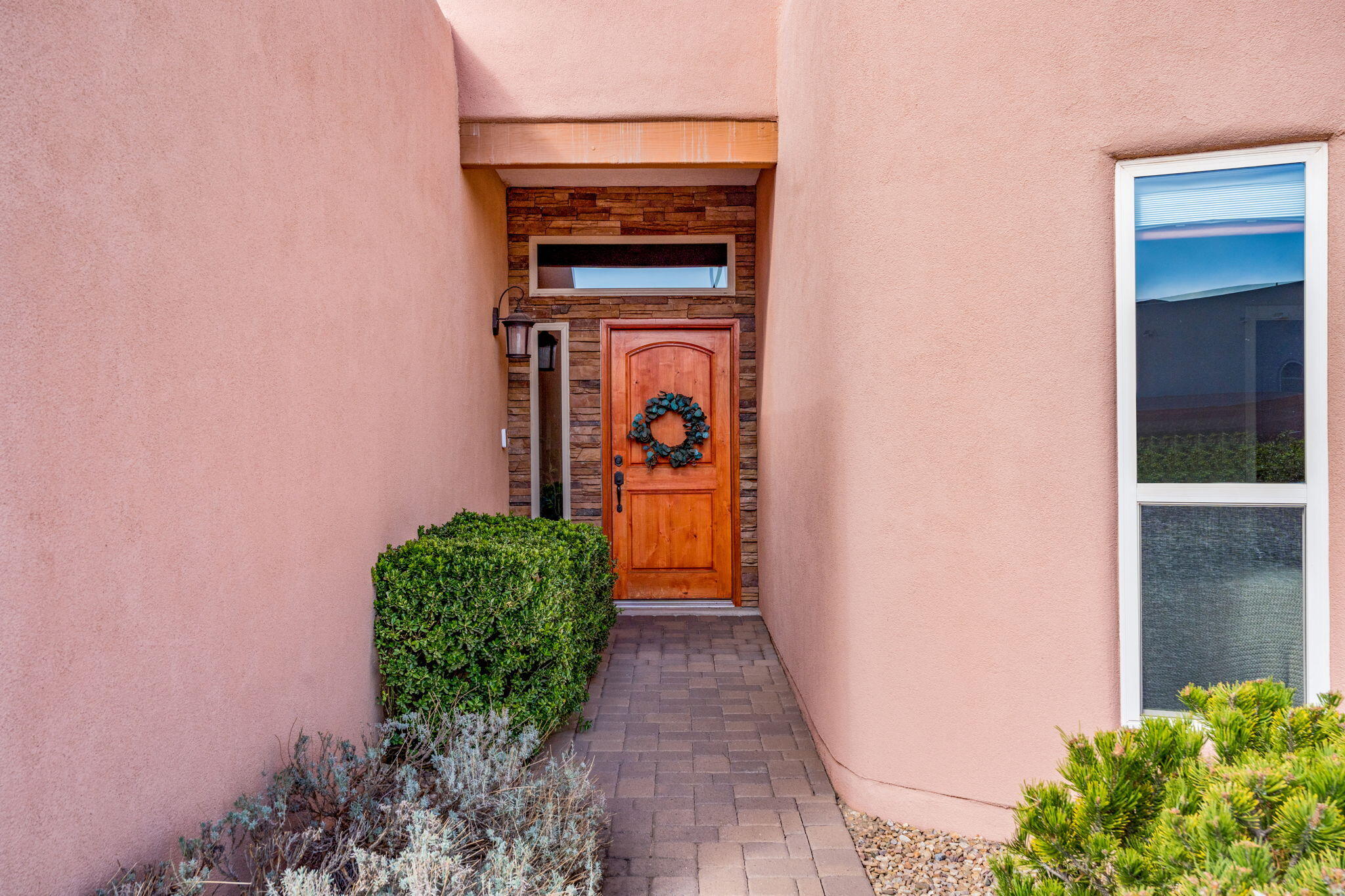 5936 Mesa Vista Trail NW