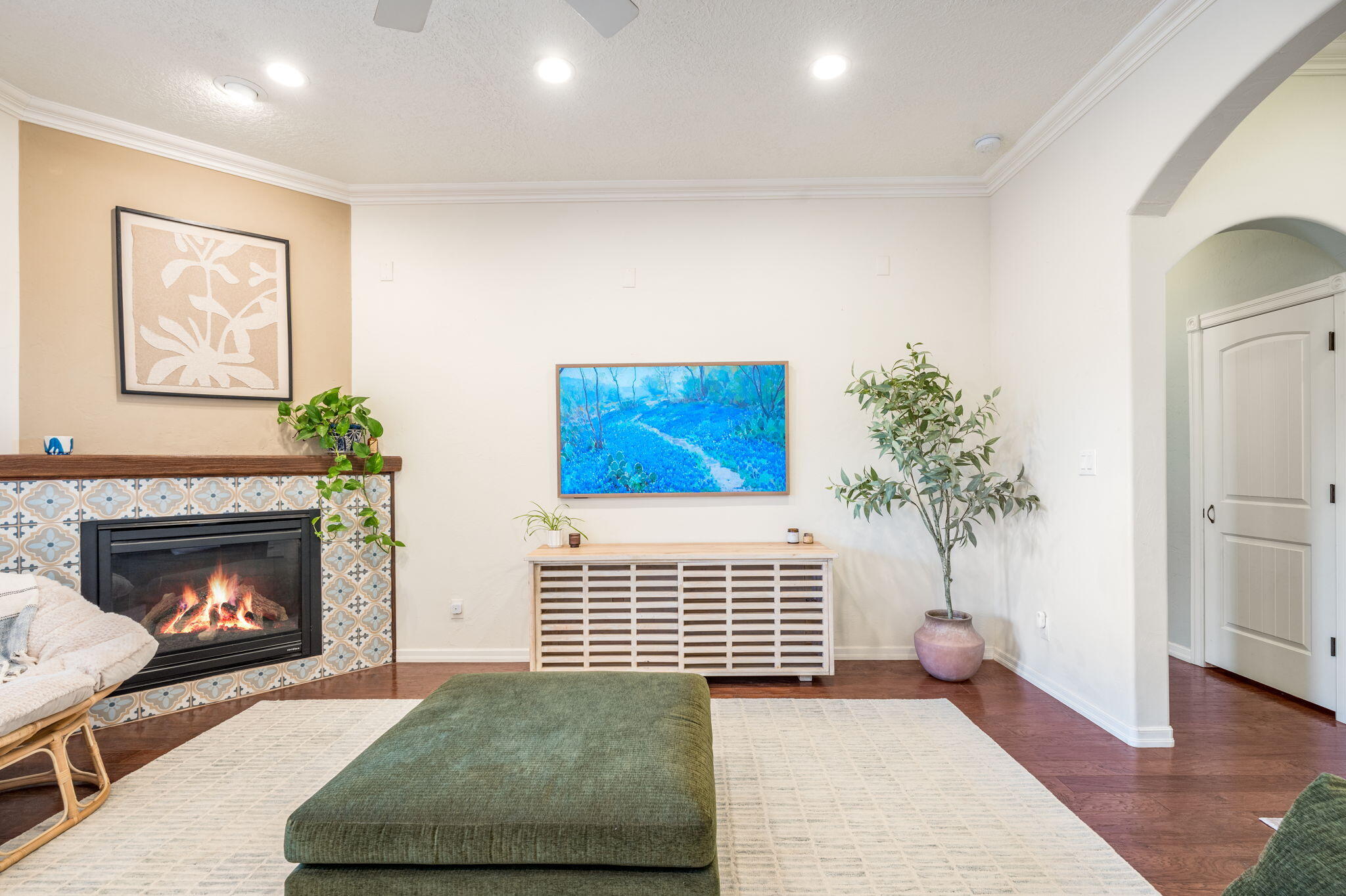 5936 Mesa Vista Trail NW