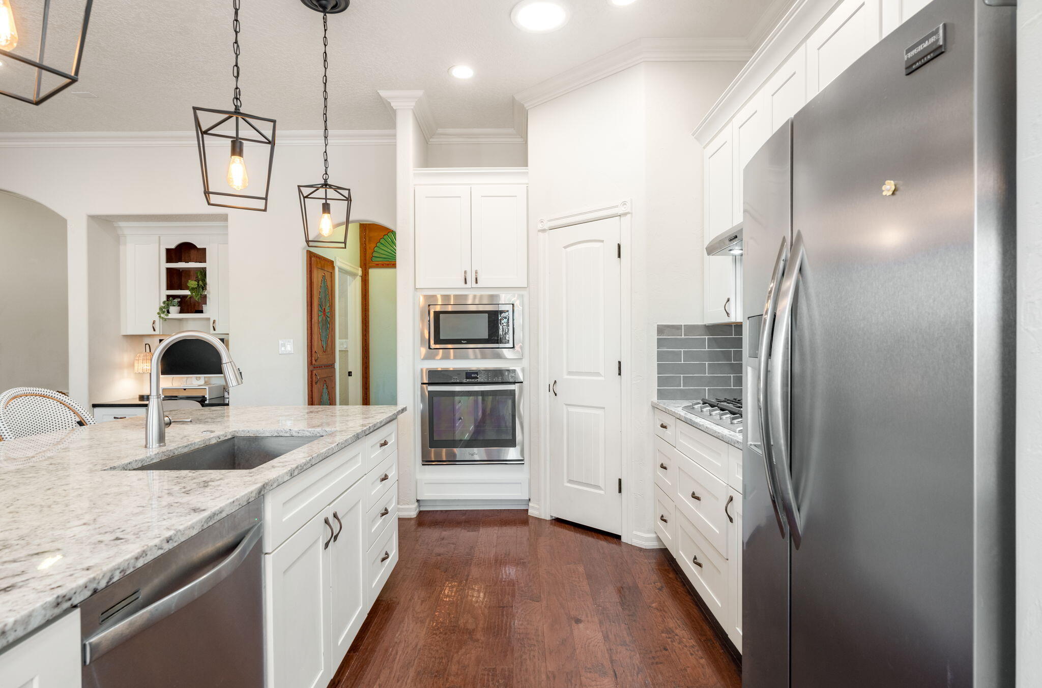 5936 Mesa Vista Trail NW