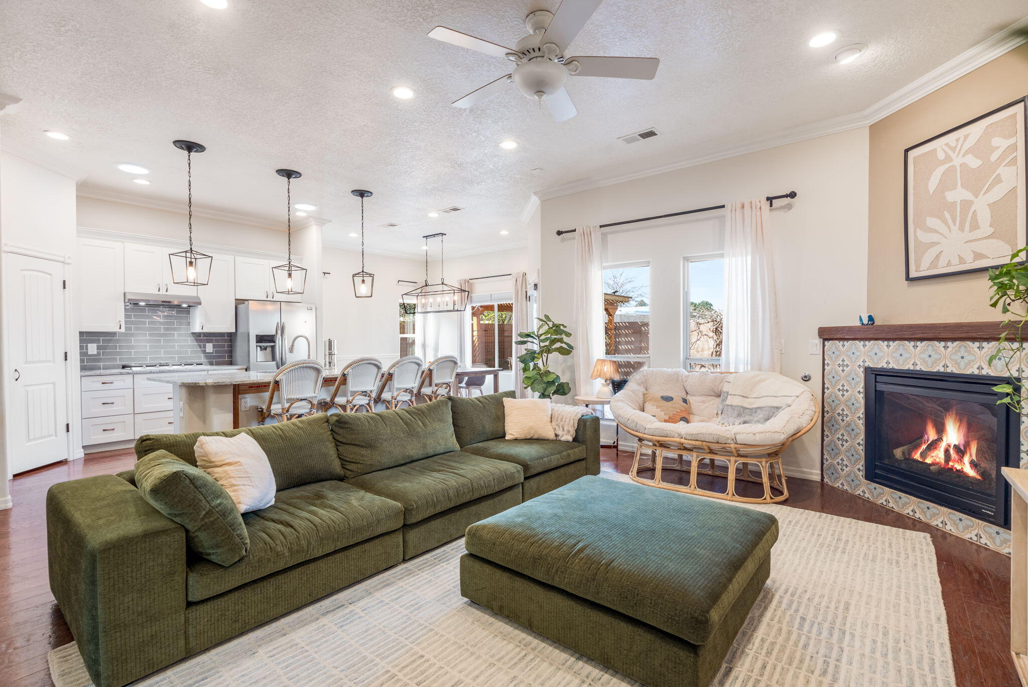 5936 Mesa Vista Trail NW