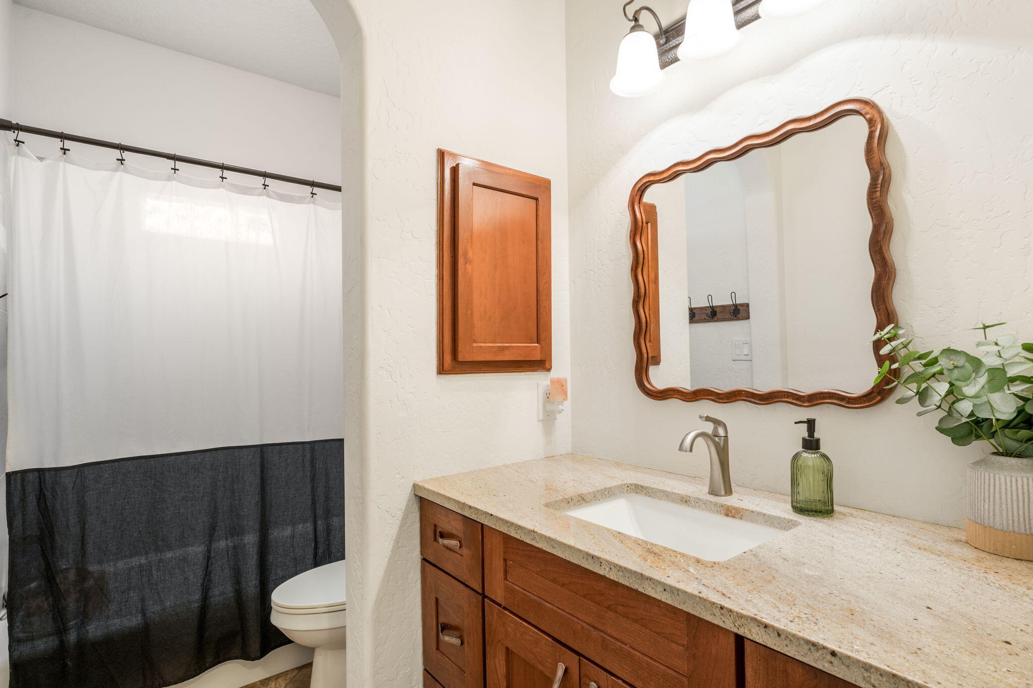 5936 Mesa Vista Trail NW