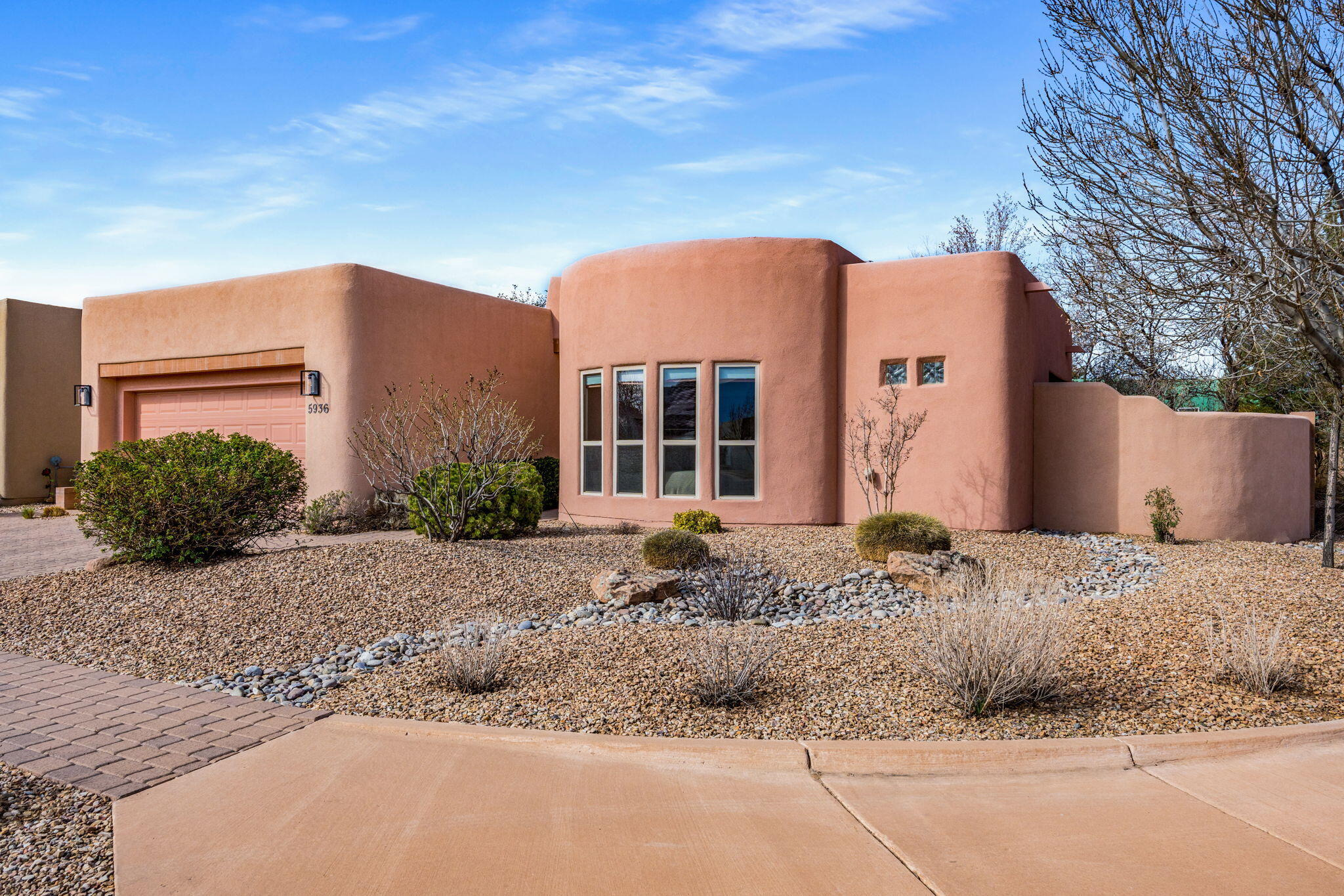 5936 Mesa Vista Trail NW