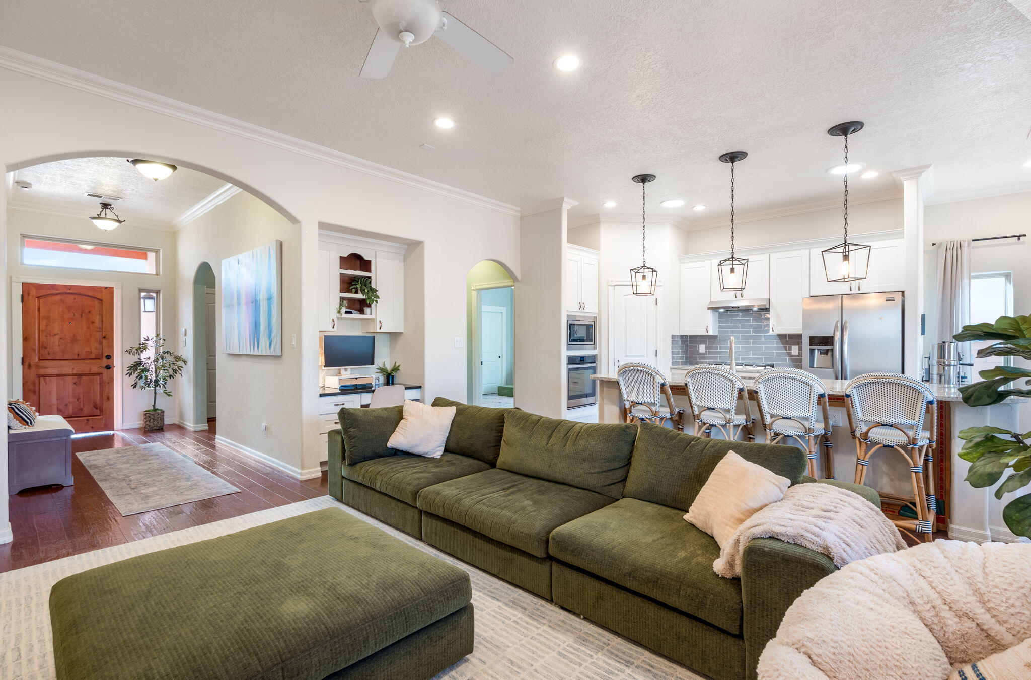 5936 Mesa Vista Trail NW