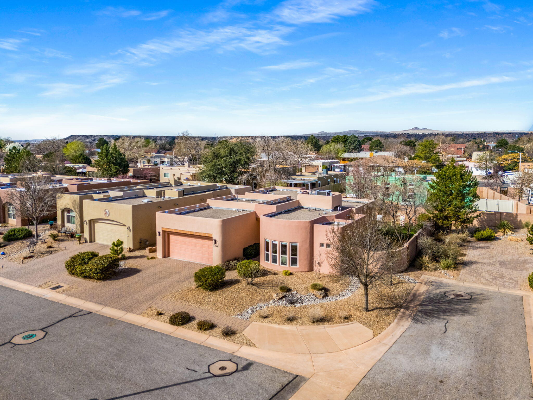 5936 Mesa Vista Trail NW