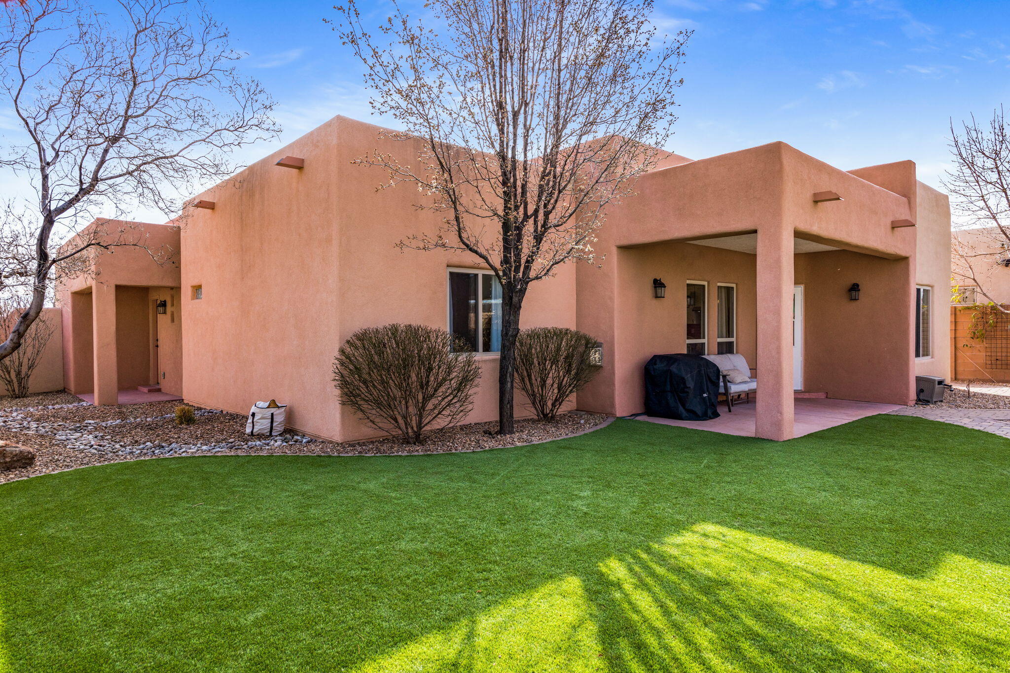 5936 Mesa Vista Trail NW