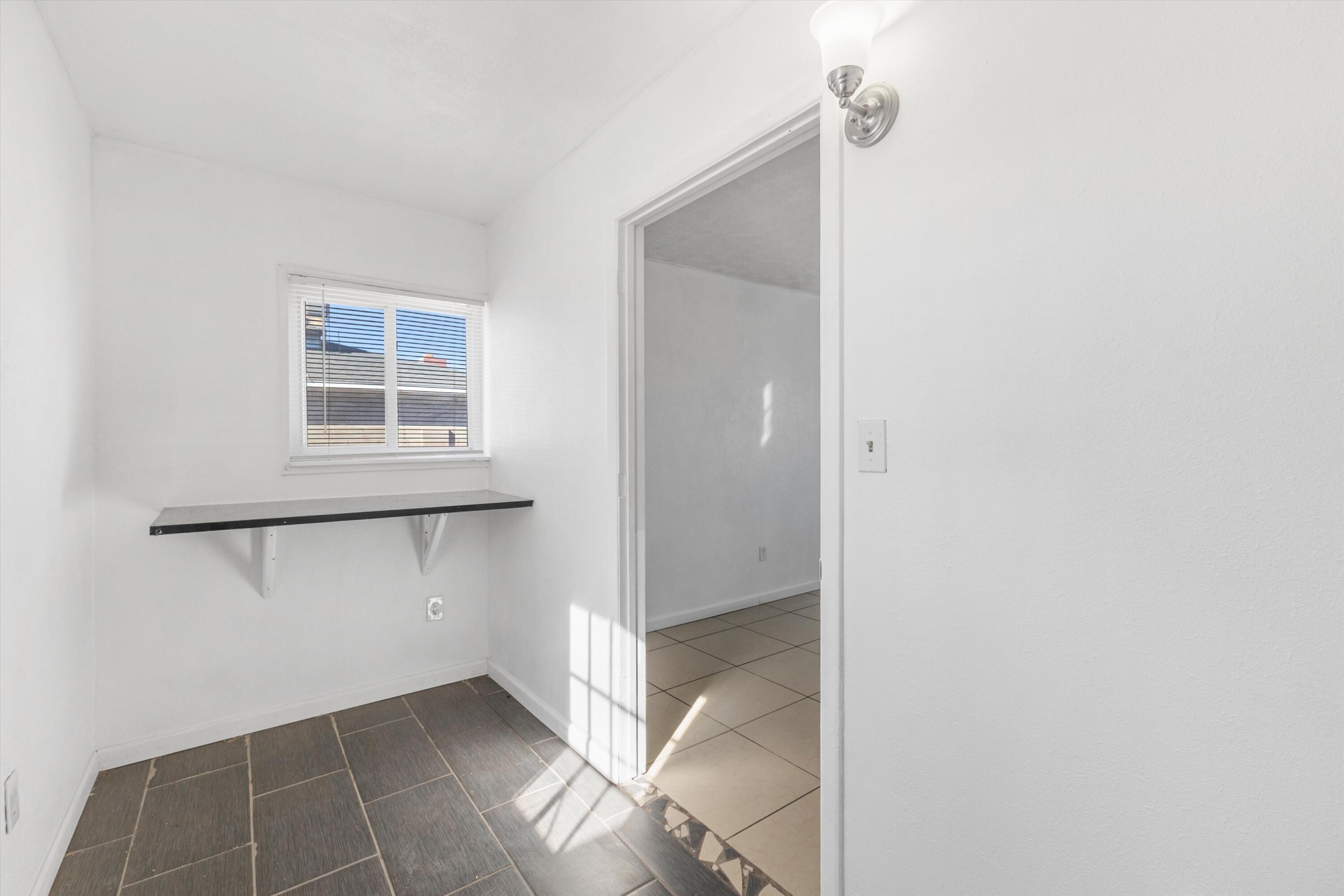 3513 Camino Alameda SW