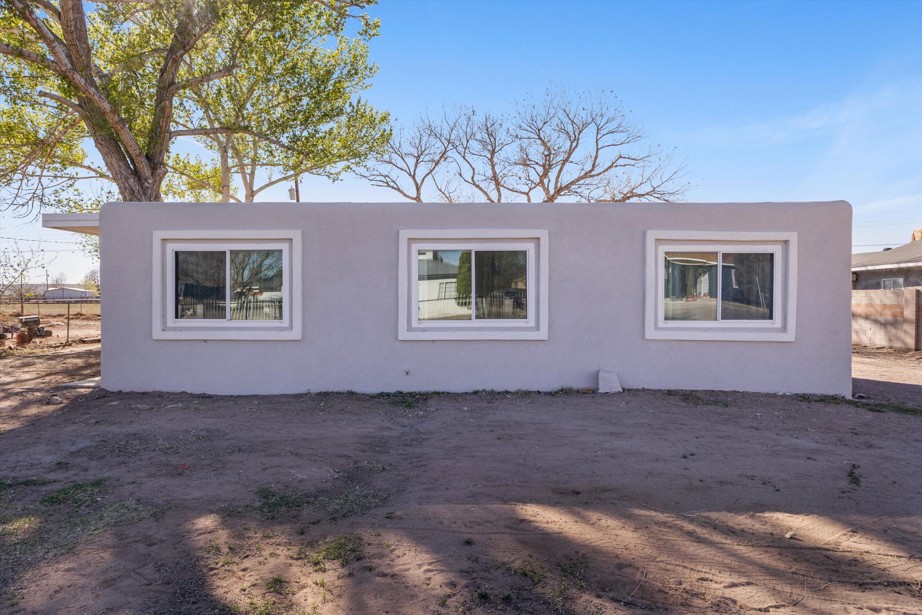 3513 Camino Alameda SW