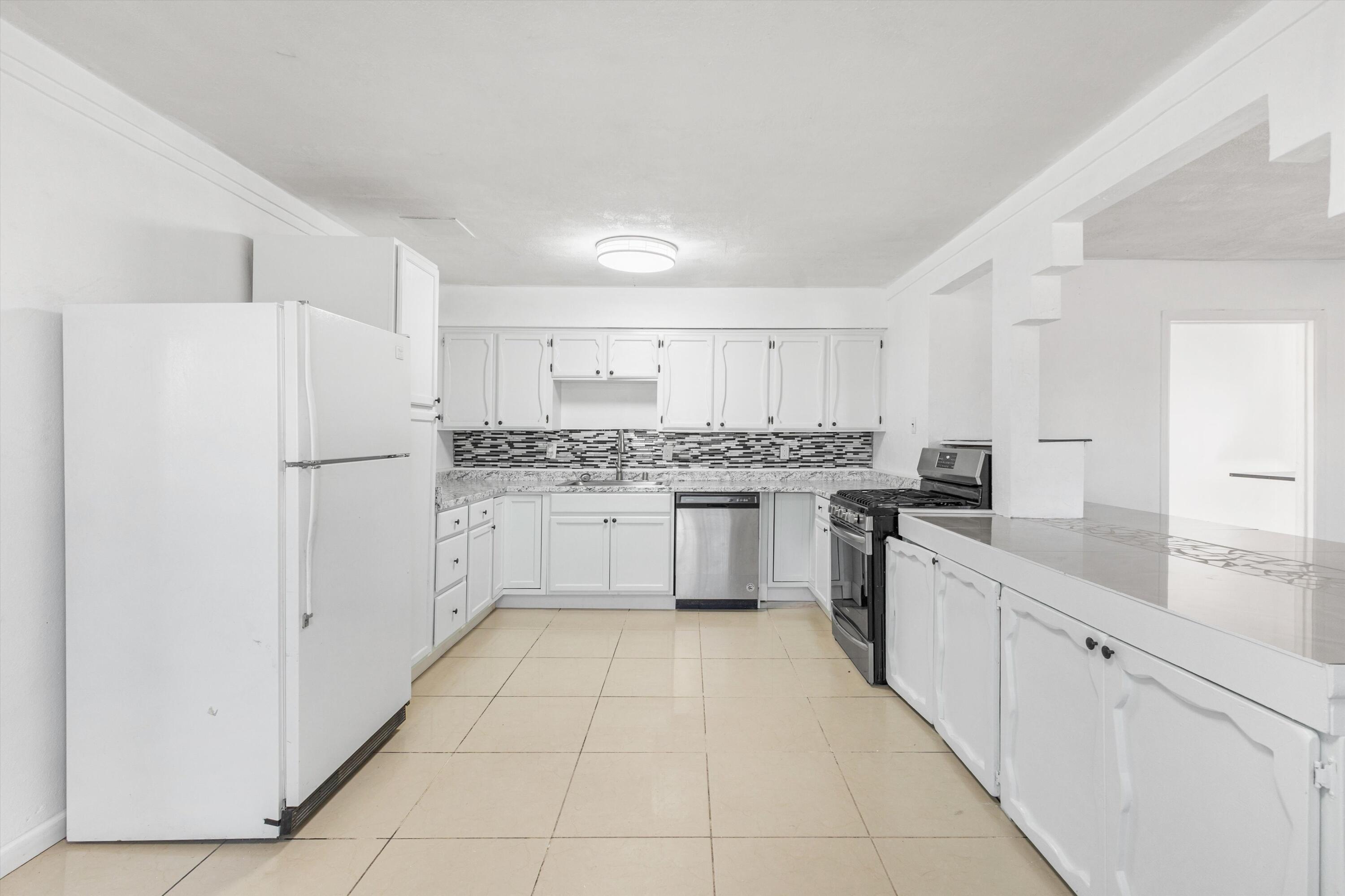 3513 Camino Alameda SW