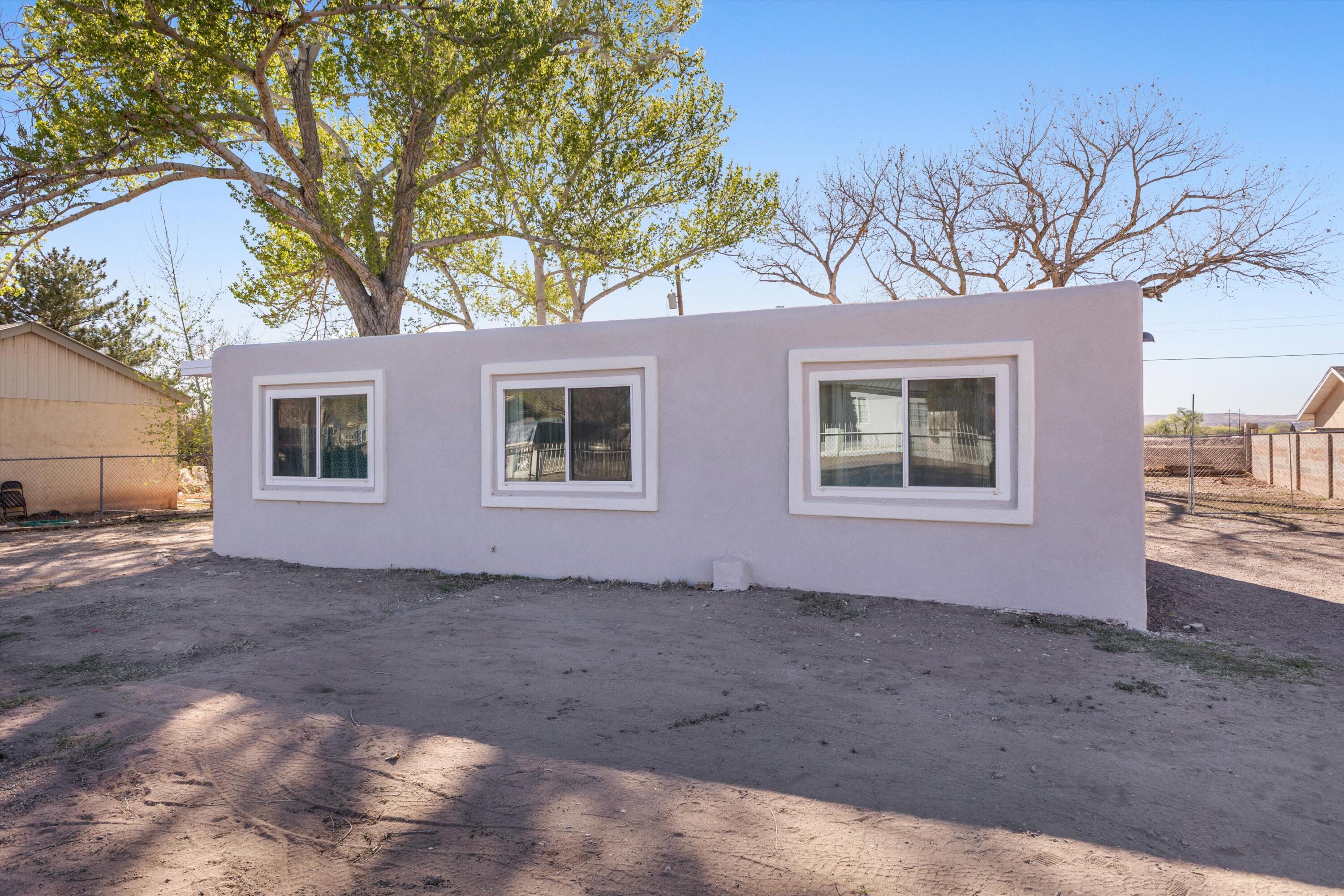 3513 Camino Alameda SW
