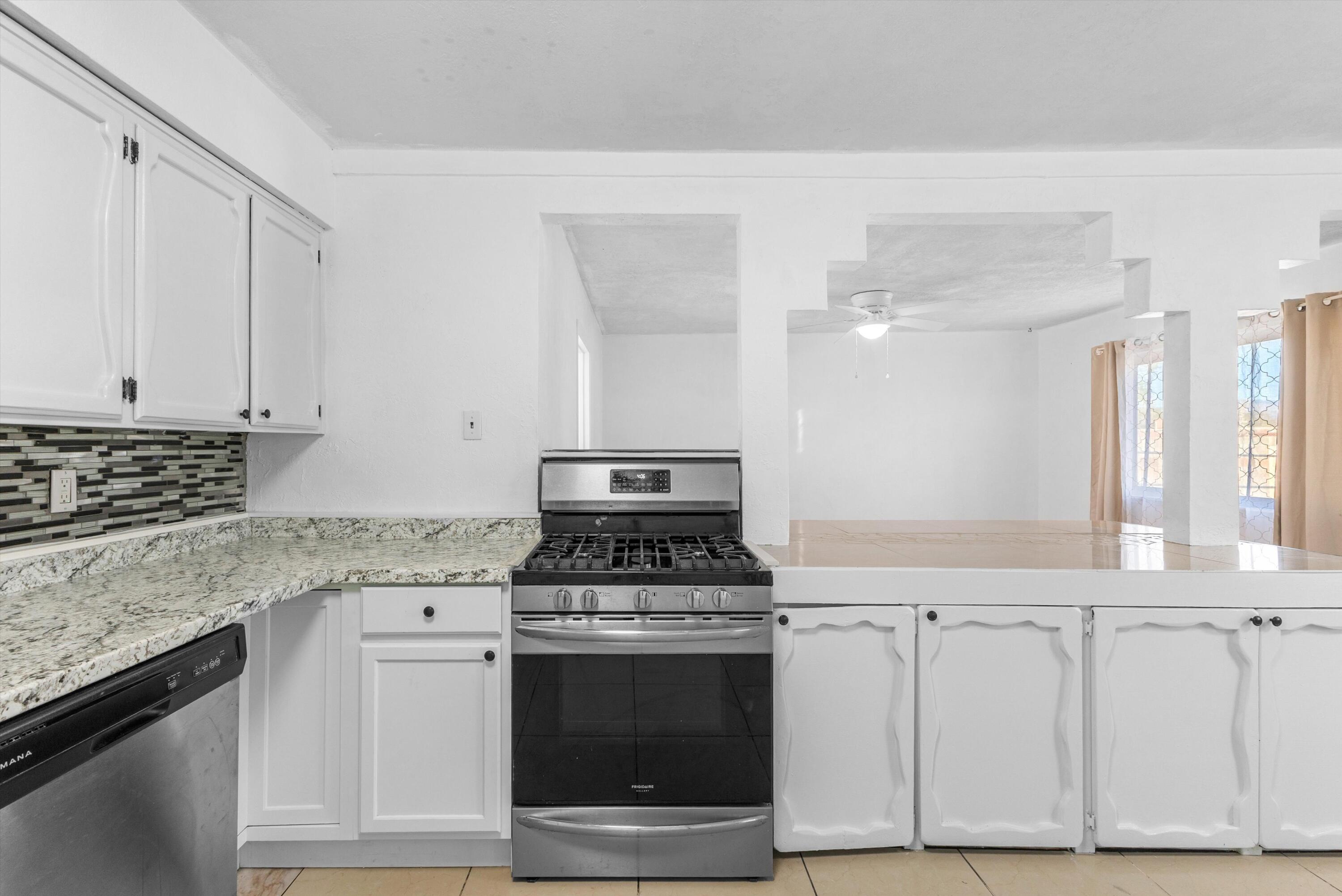 3513 Camino Alameda SW