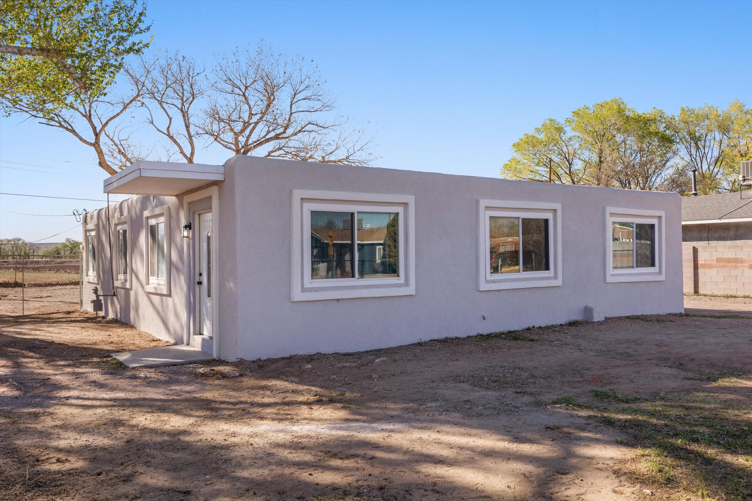 3513 Camino Alameda SW