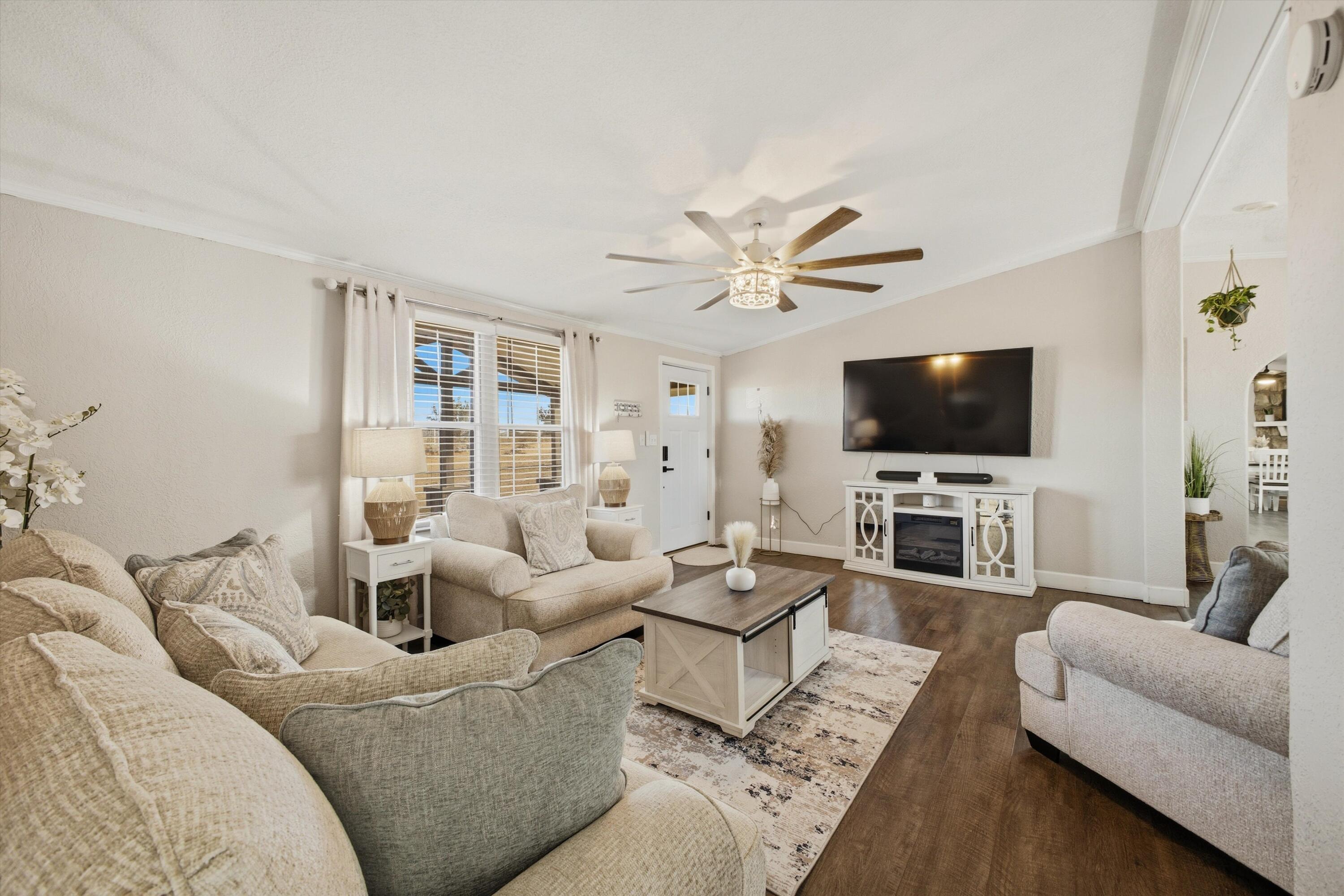 36 San Domingo Road