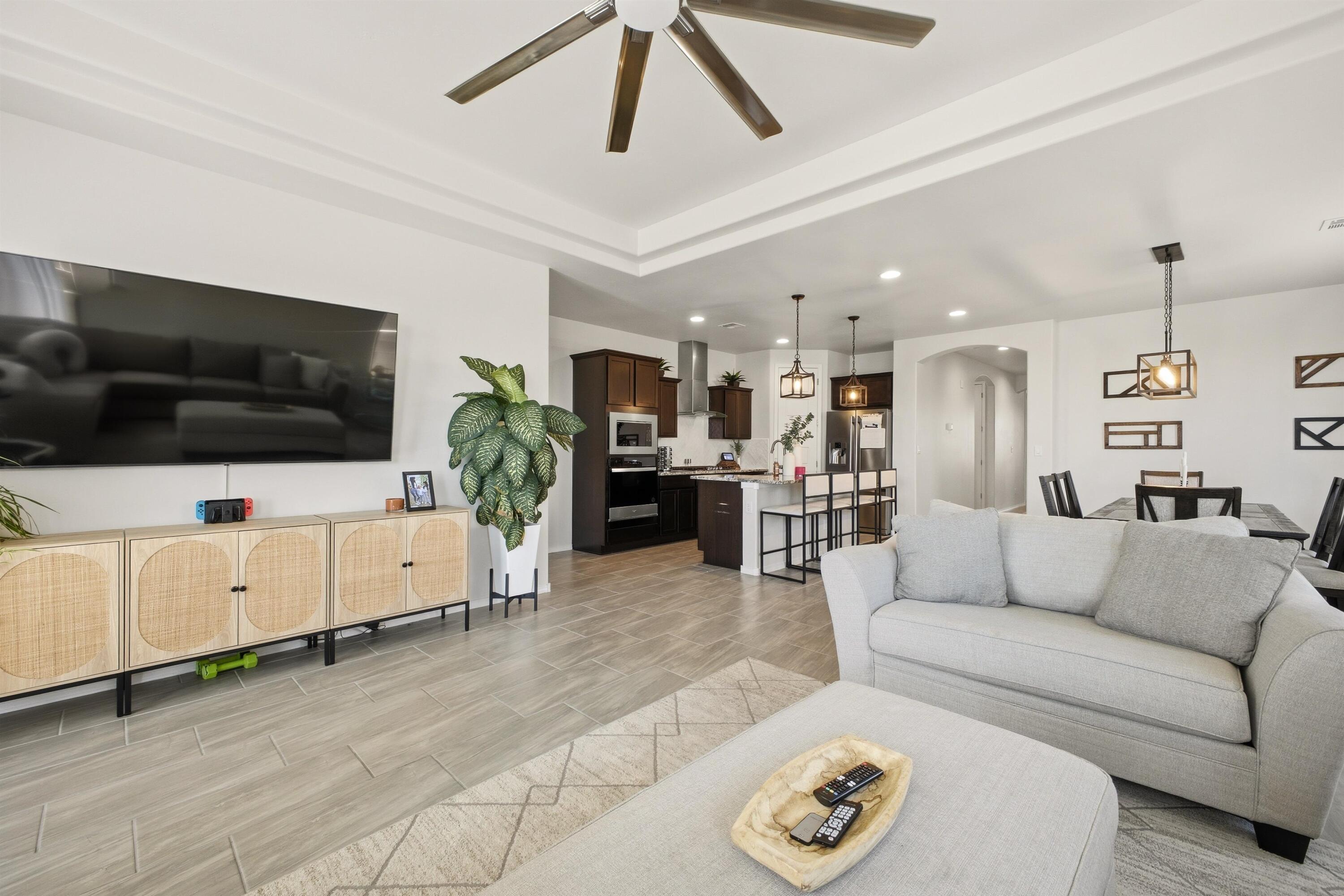 7424 Redbloom Road NW