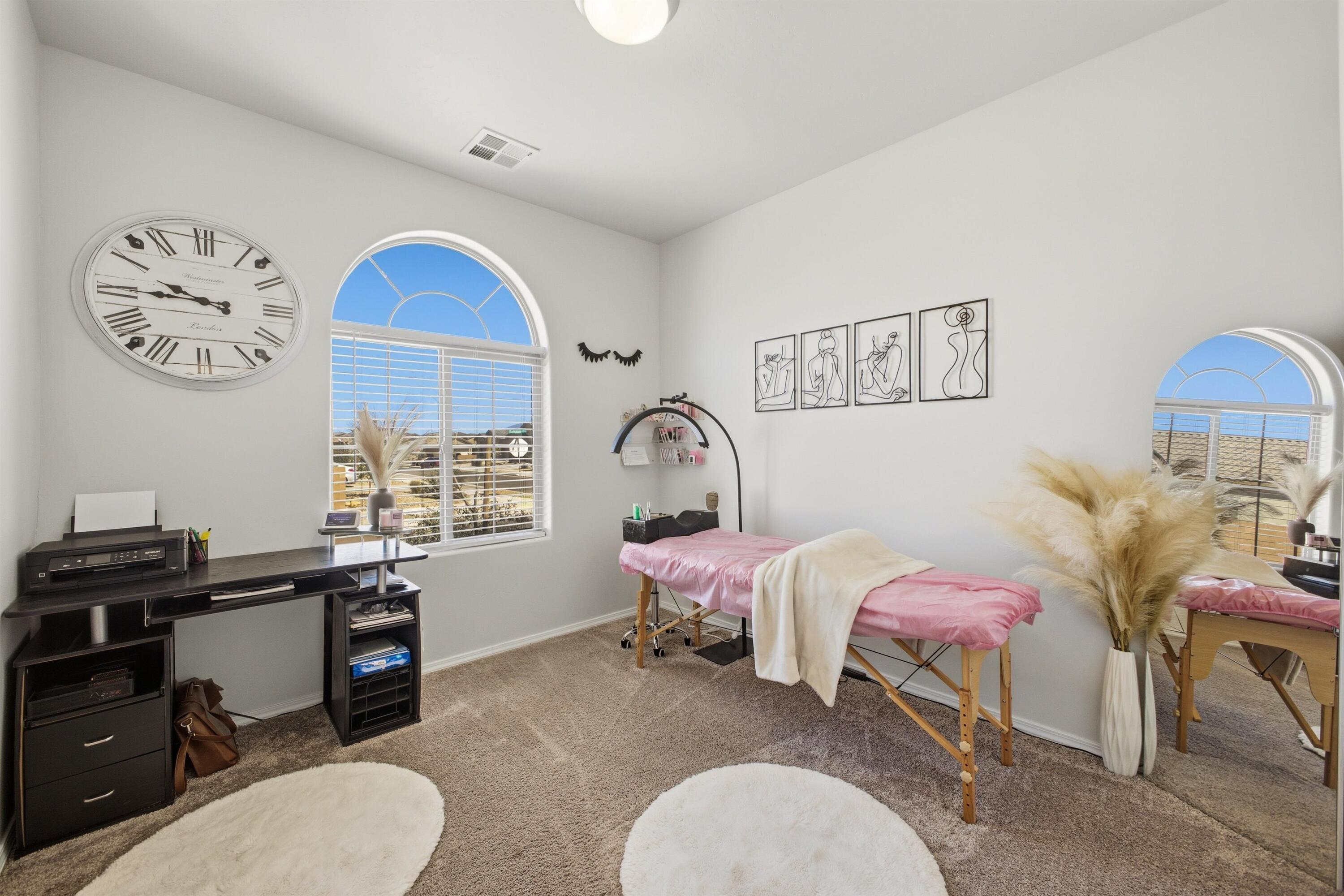 7424 Redbloom Road NW