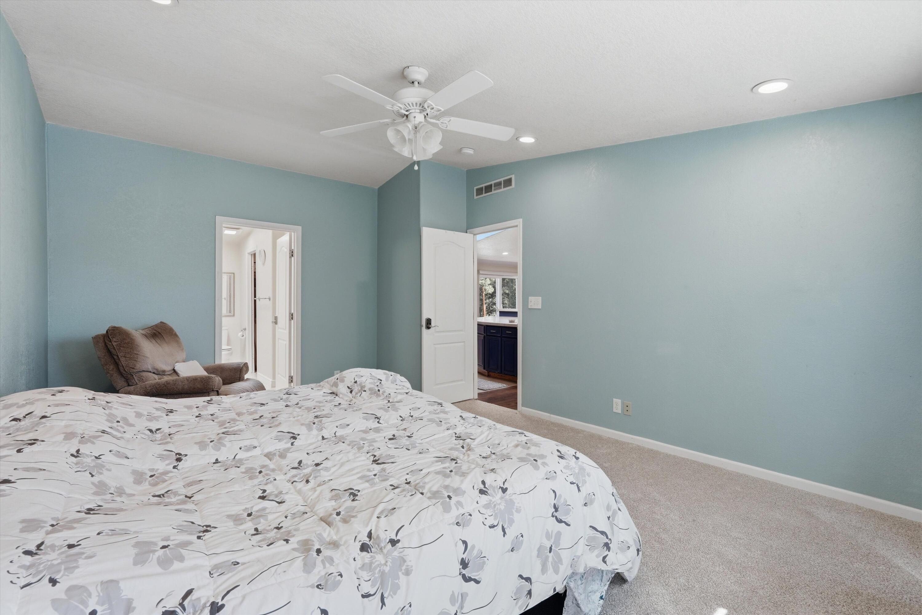 14 Easy Street