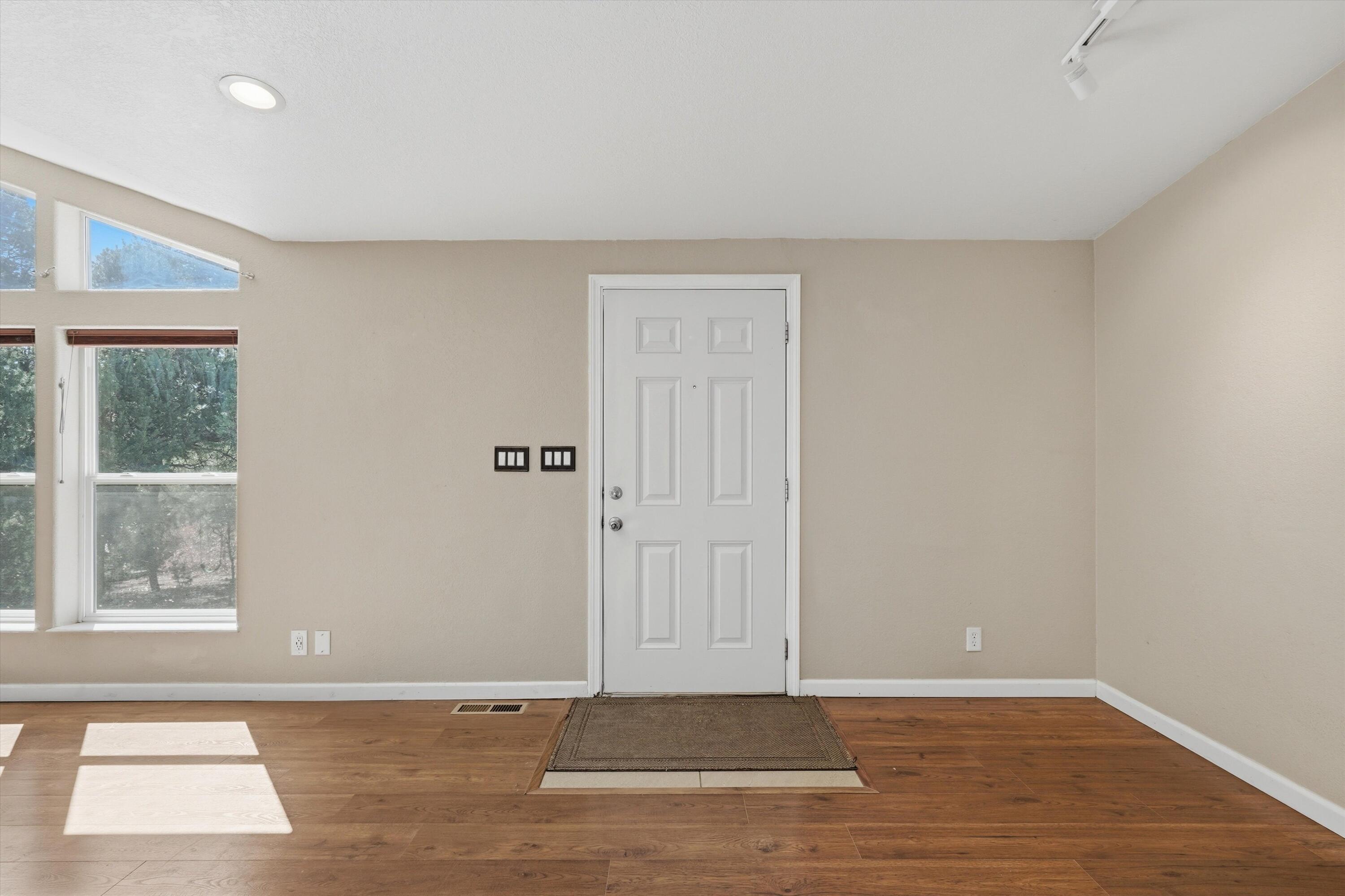 14 Easy Street