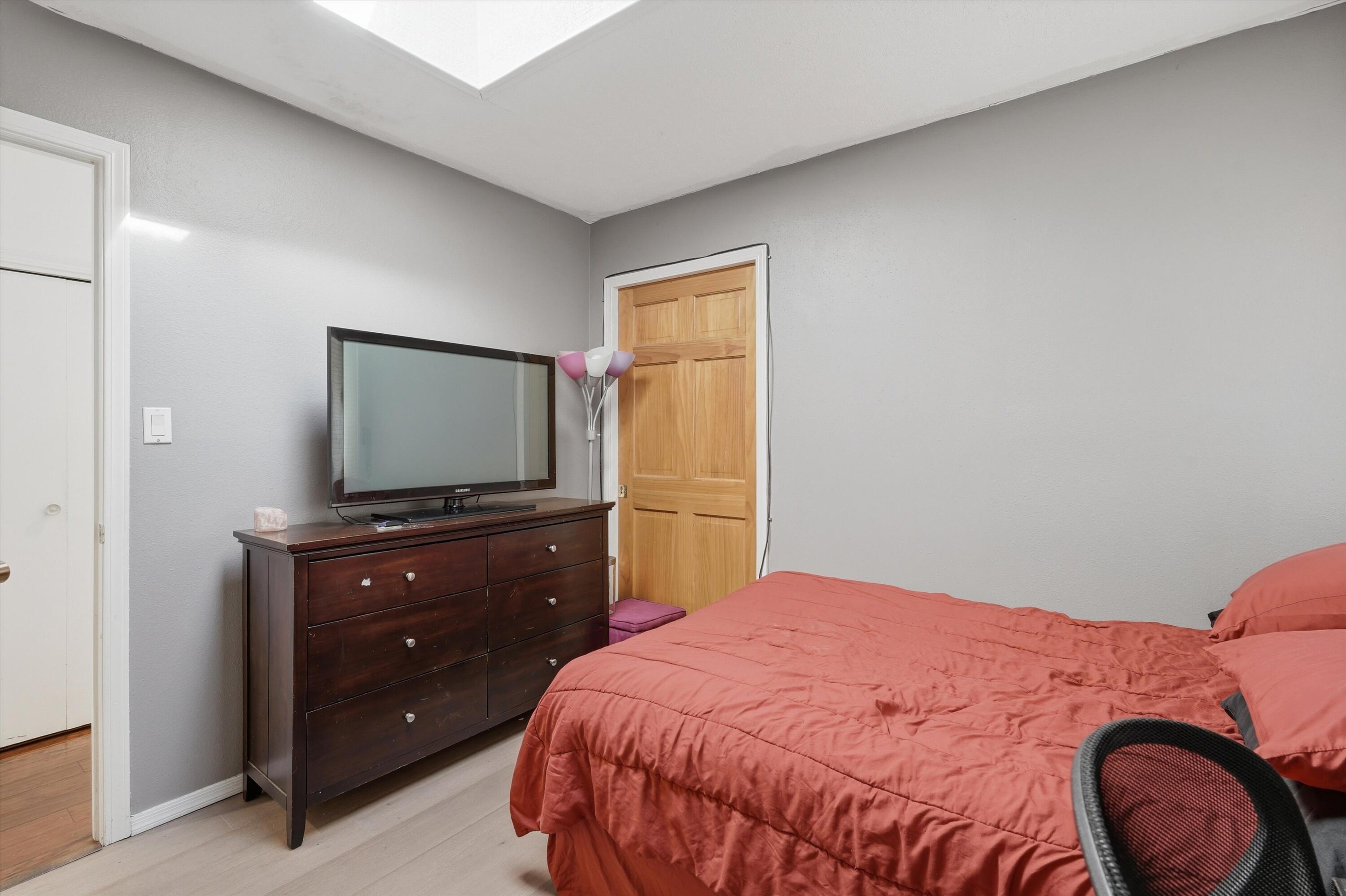 260 Tarpon Avenue SE