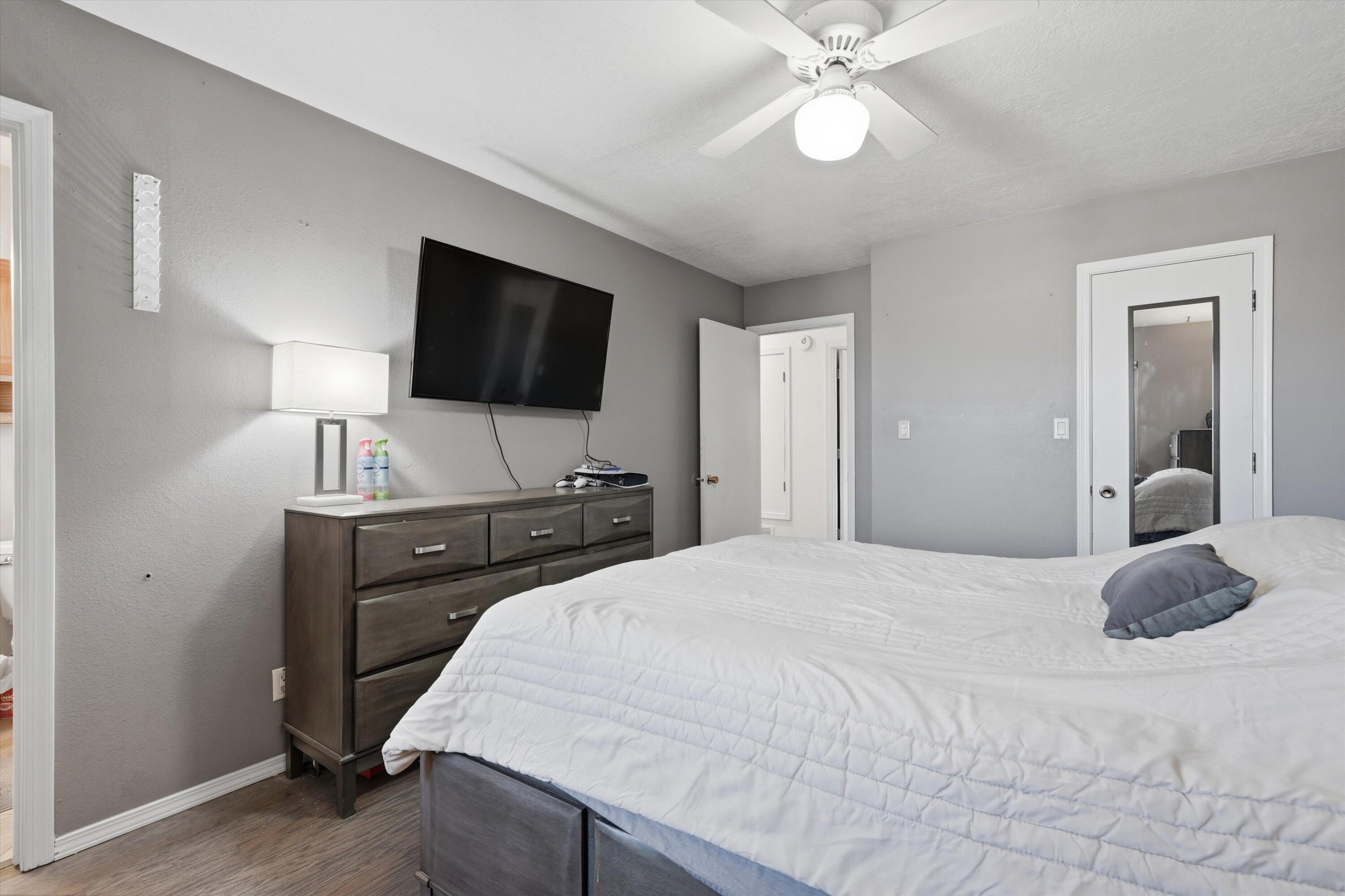 260 Tarpon Avenue SE