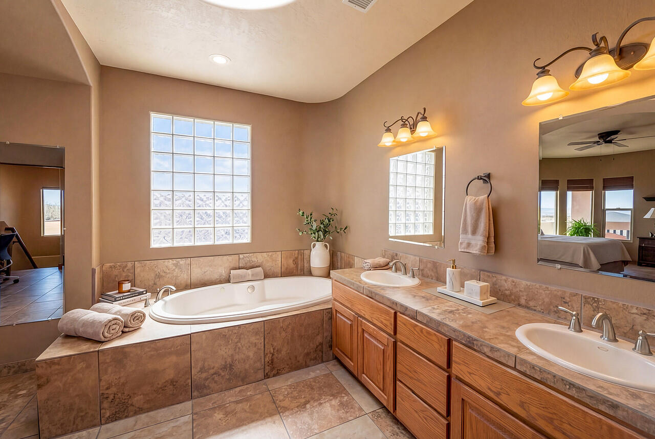 705 Chihuahua Road NE