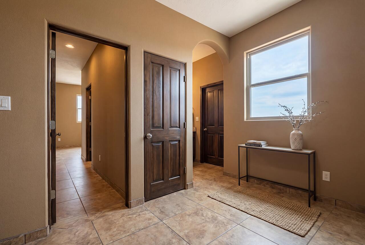 705 Chihuahua Road NE