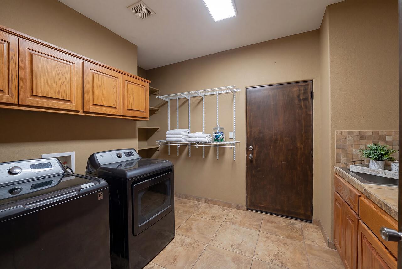 705 Chihuahua Road NE