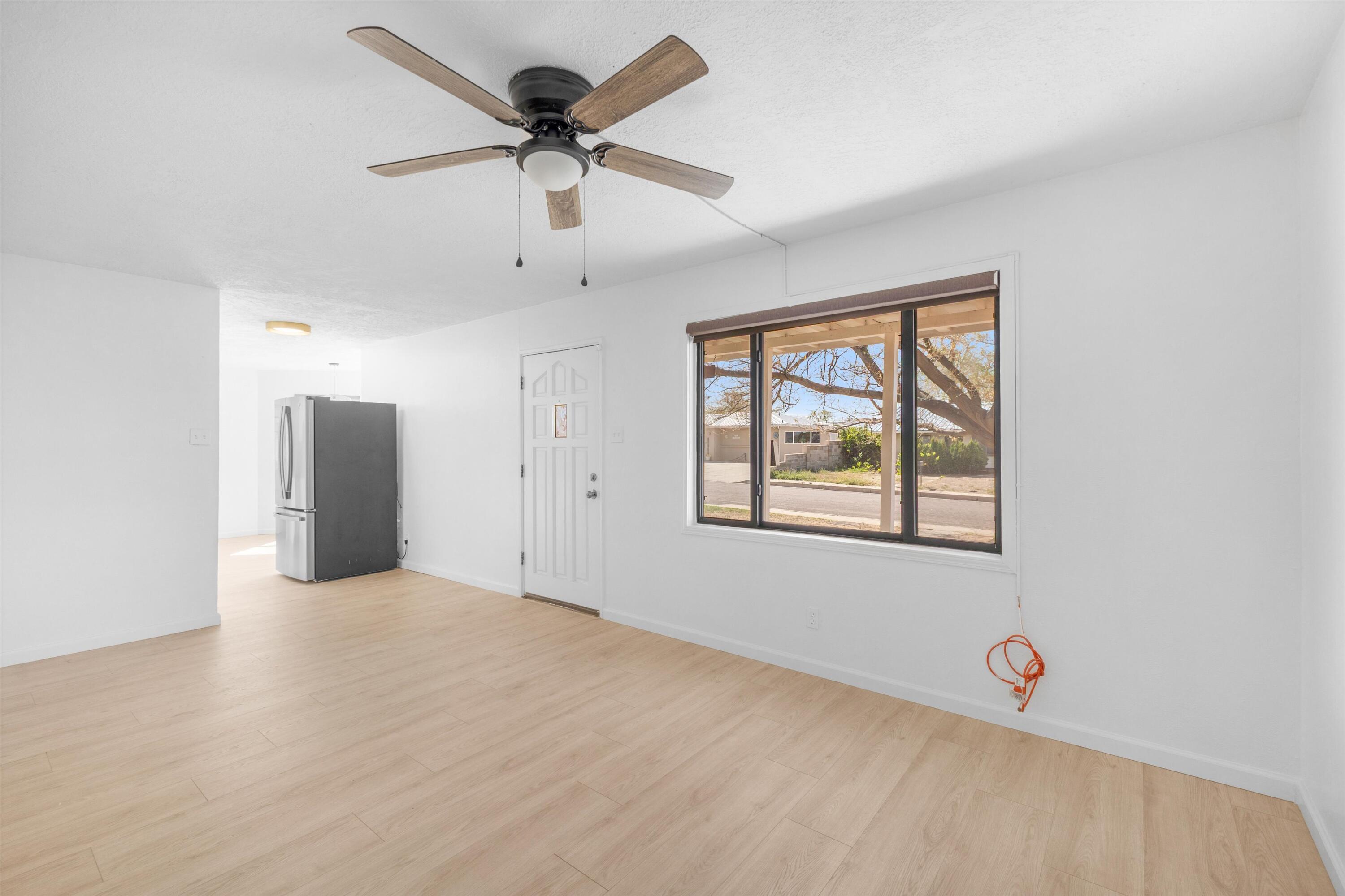 9225 Mescalero Road NE