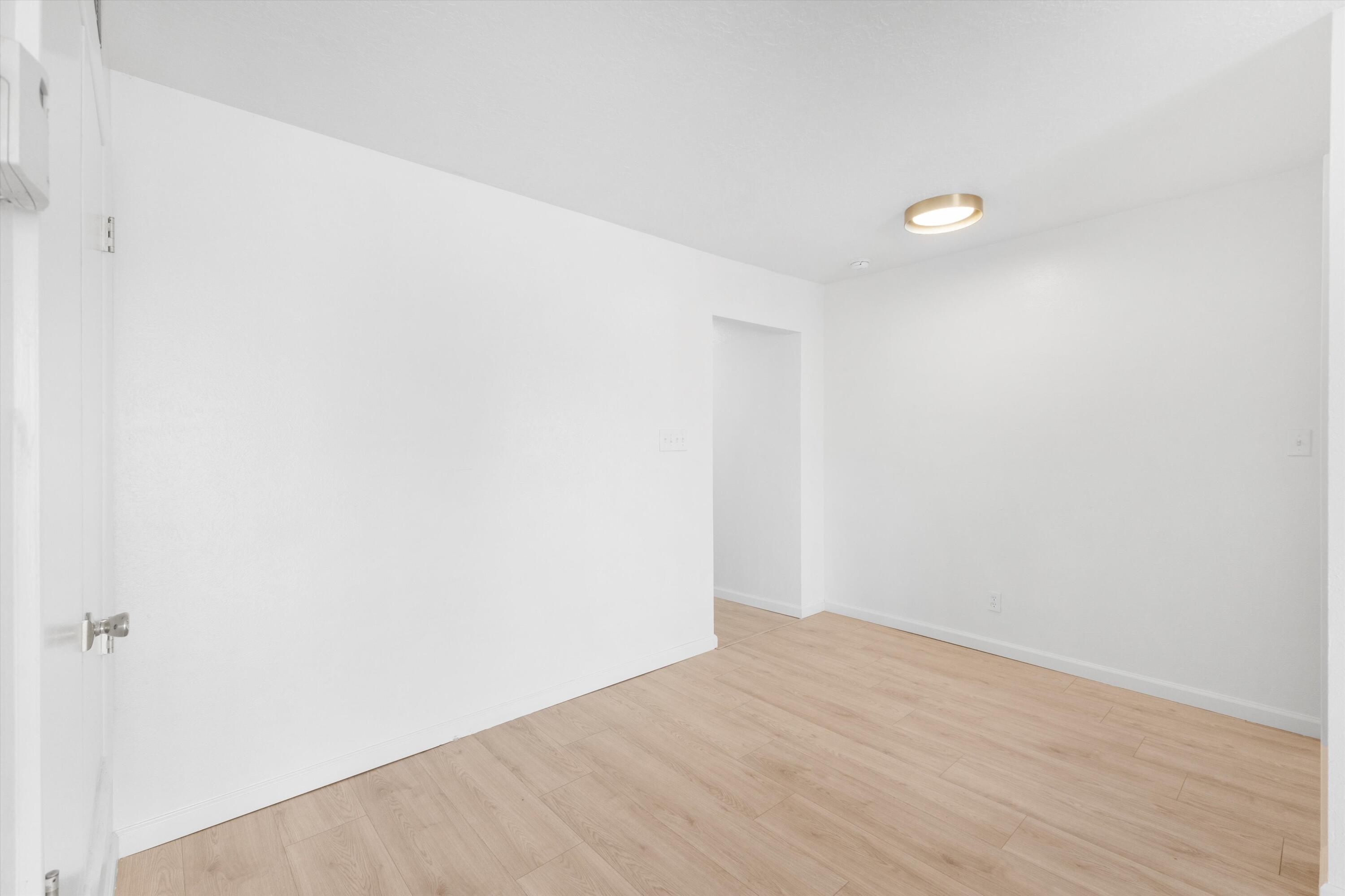 9225 Mescalero Road NE