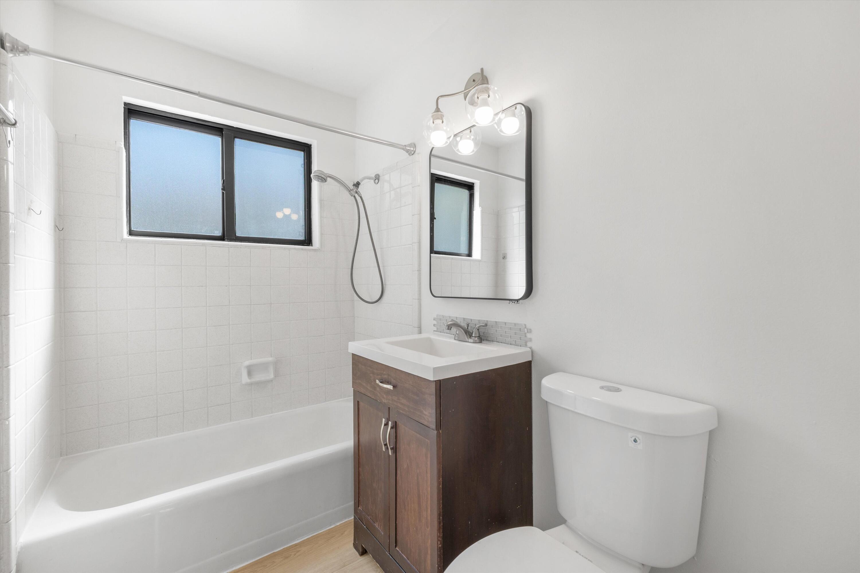 9225 Mescalero Road NE